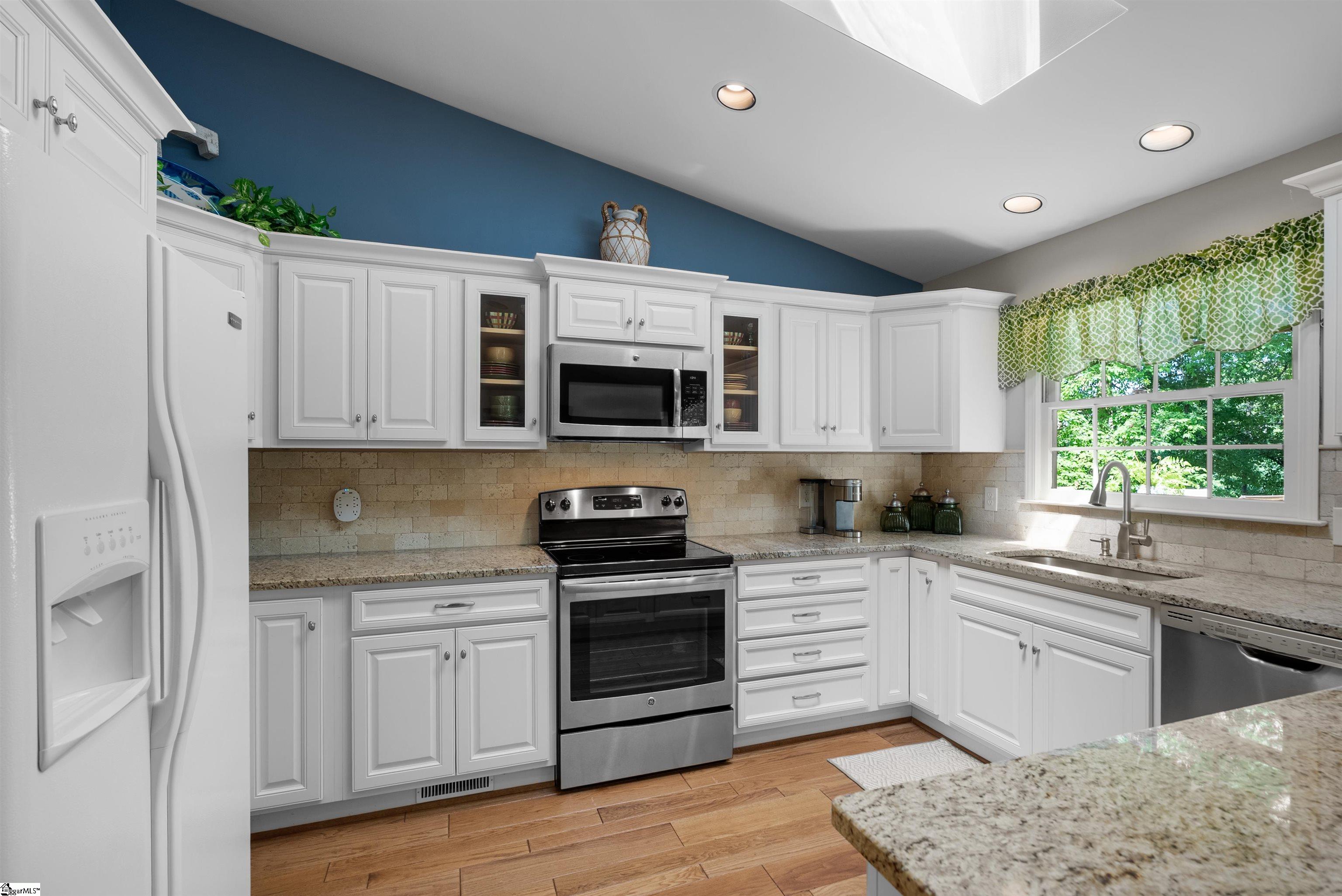 1597772 Property Photo 20