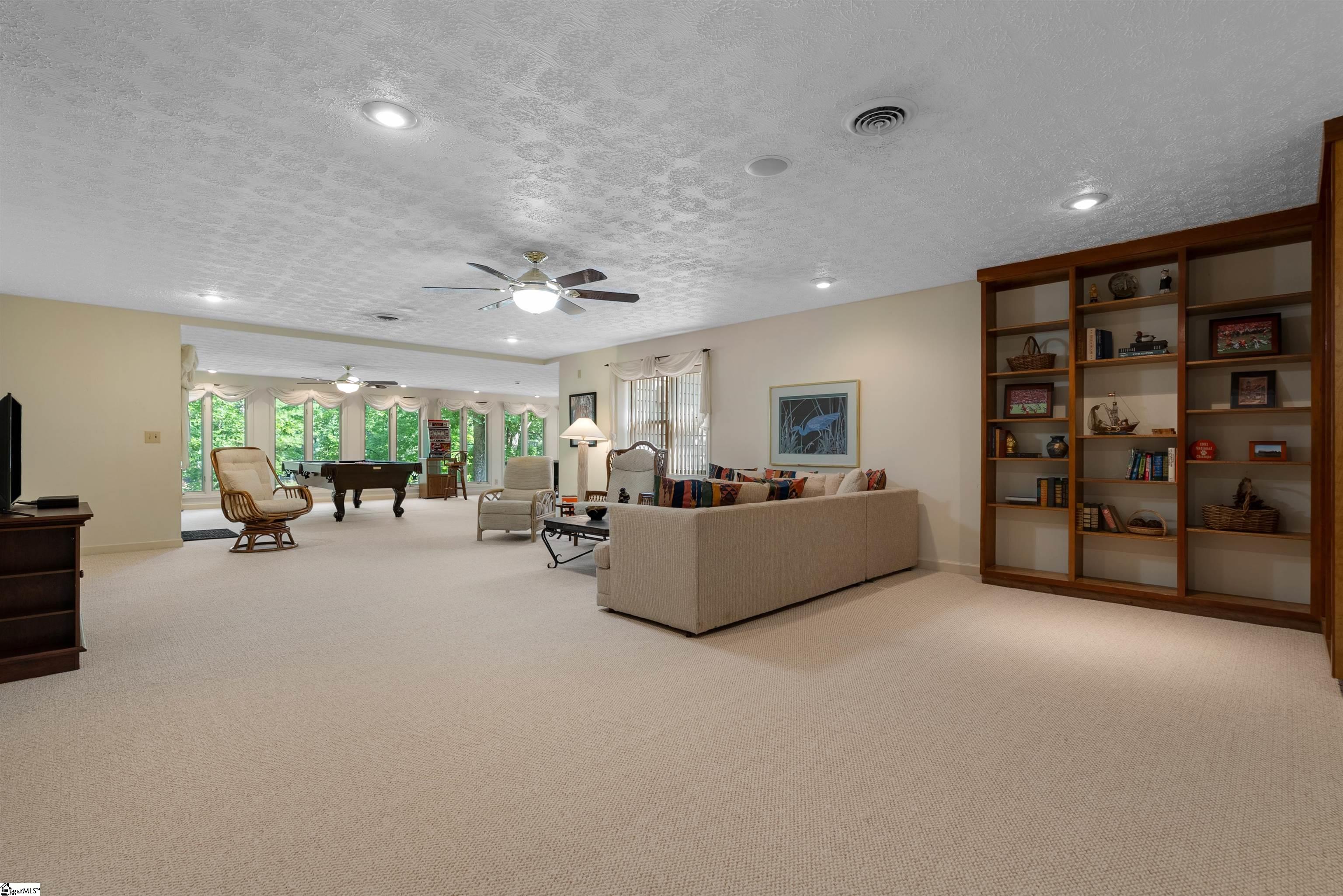 1597772 Property Photo 31