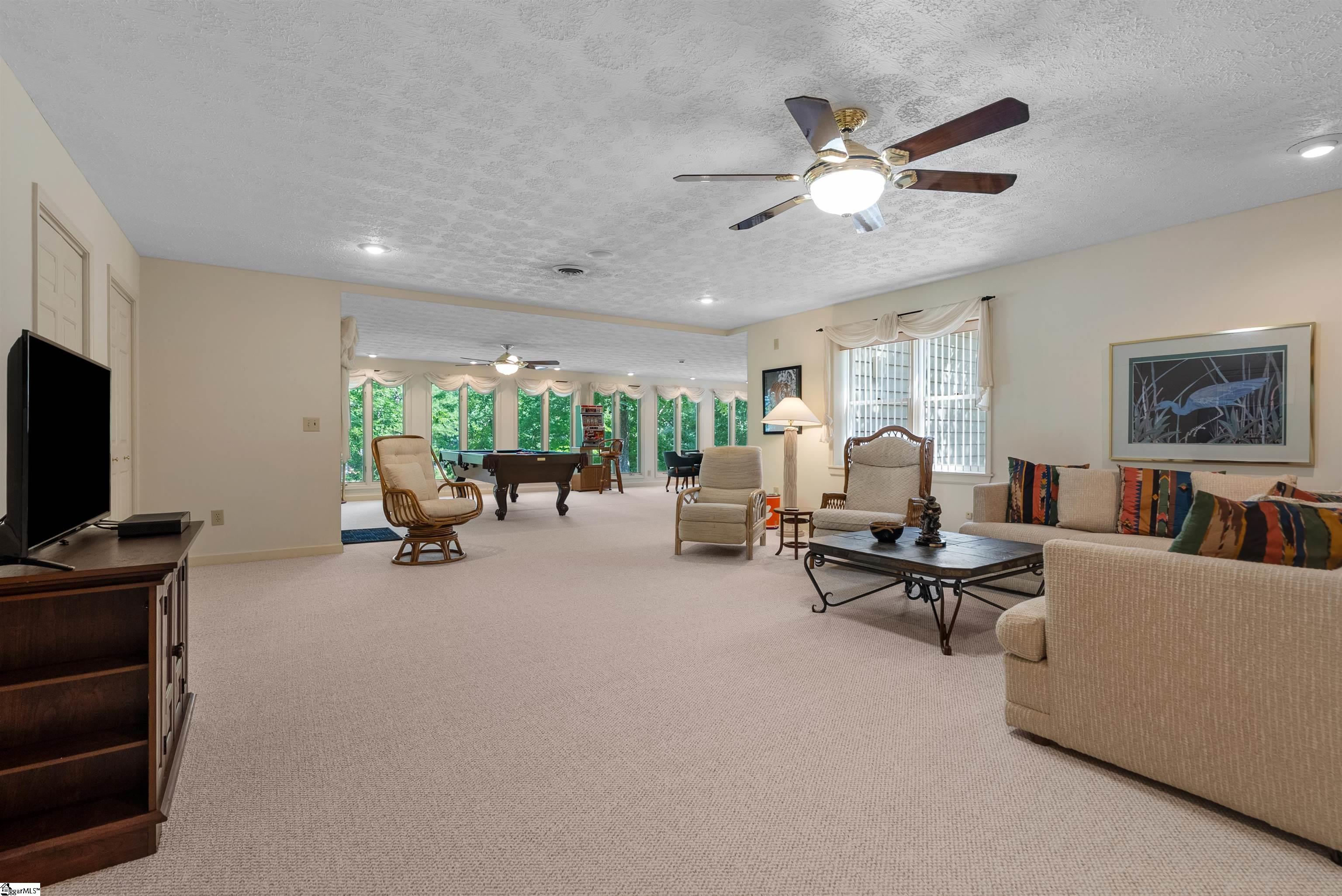 1597772 Property Photo 32