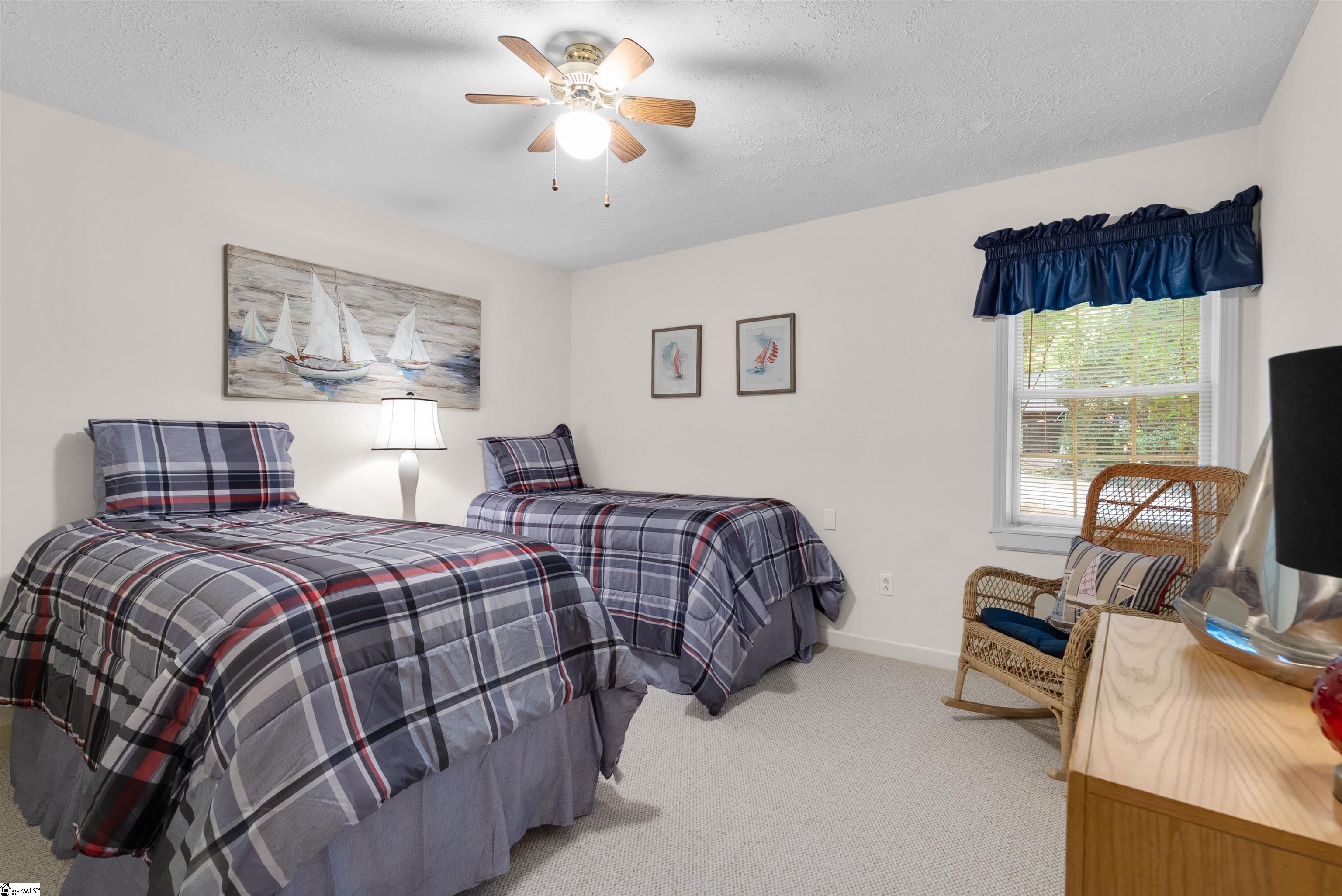 1597772 Property Photo 43