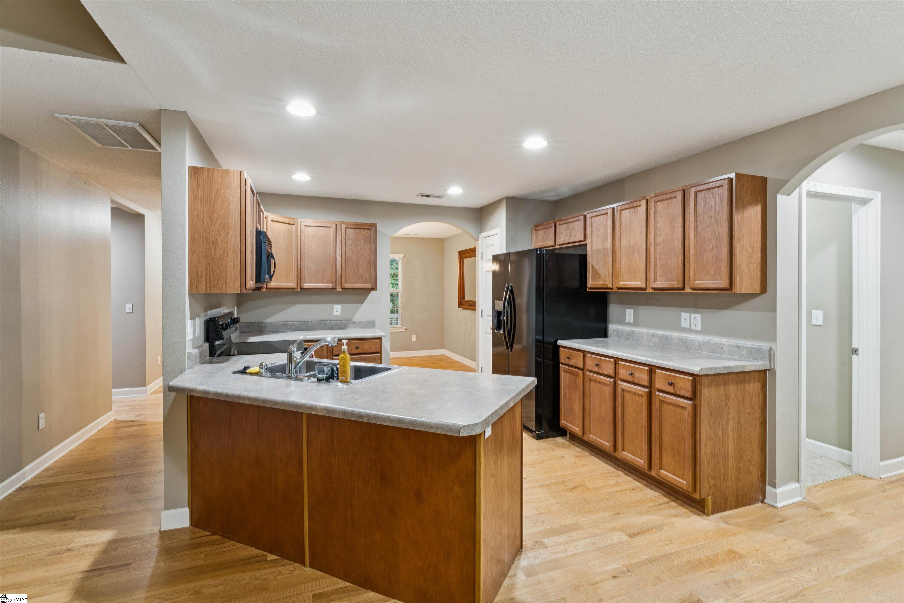113 Valley Drive Property Photo 11