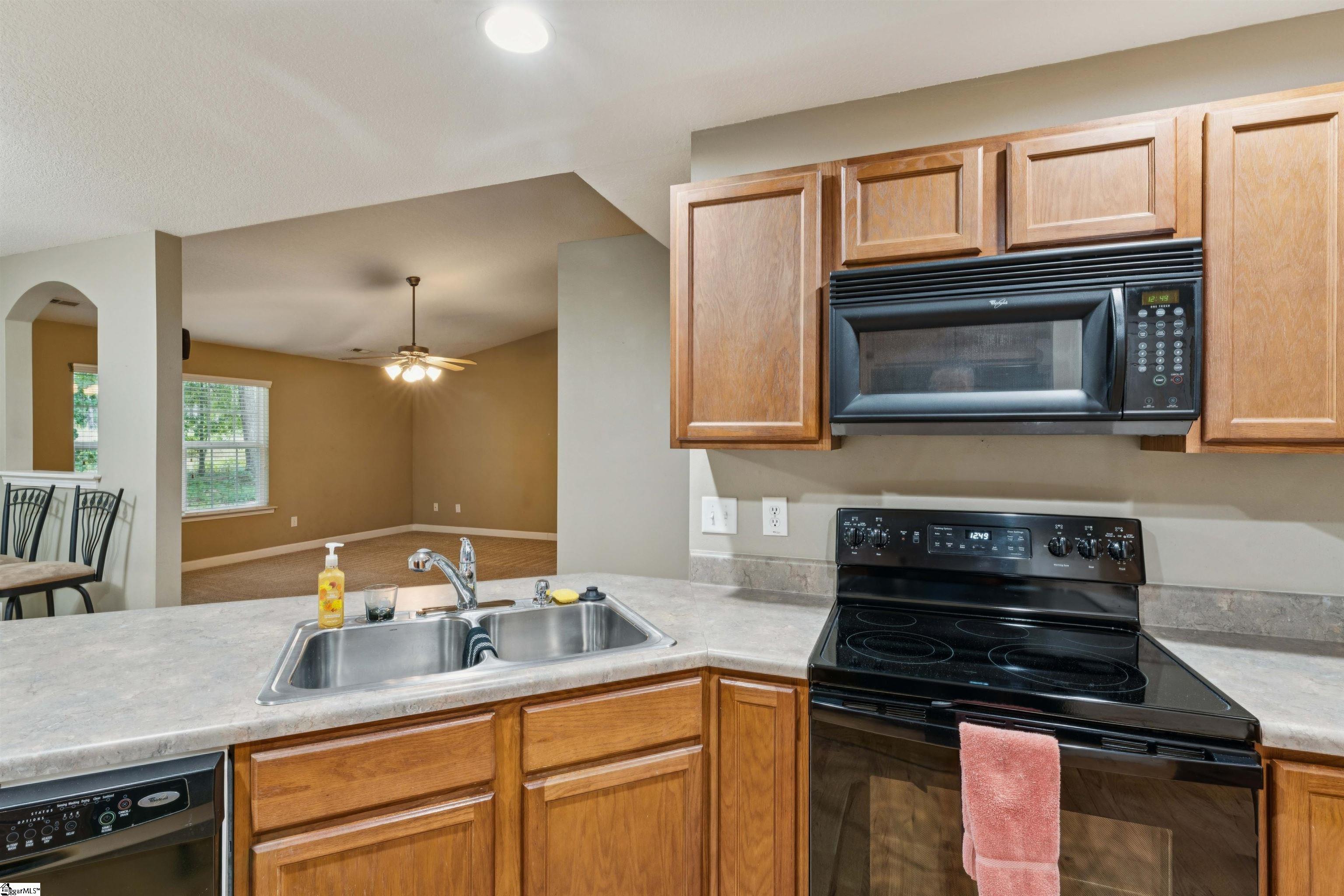 113 Valley Drive Property Photo 13