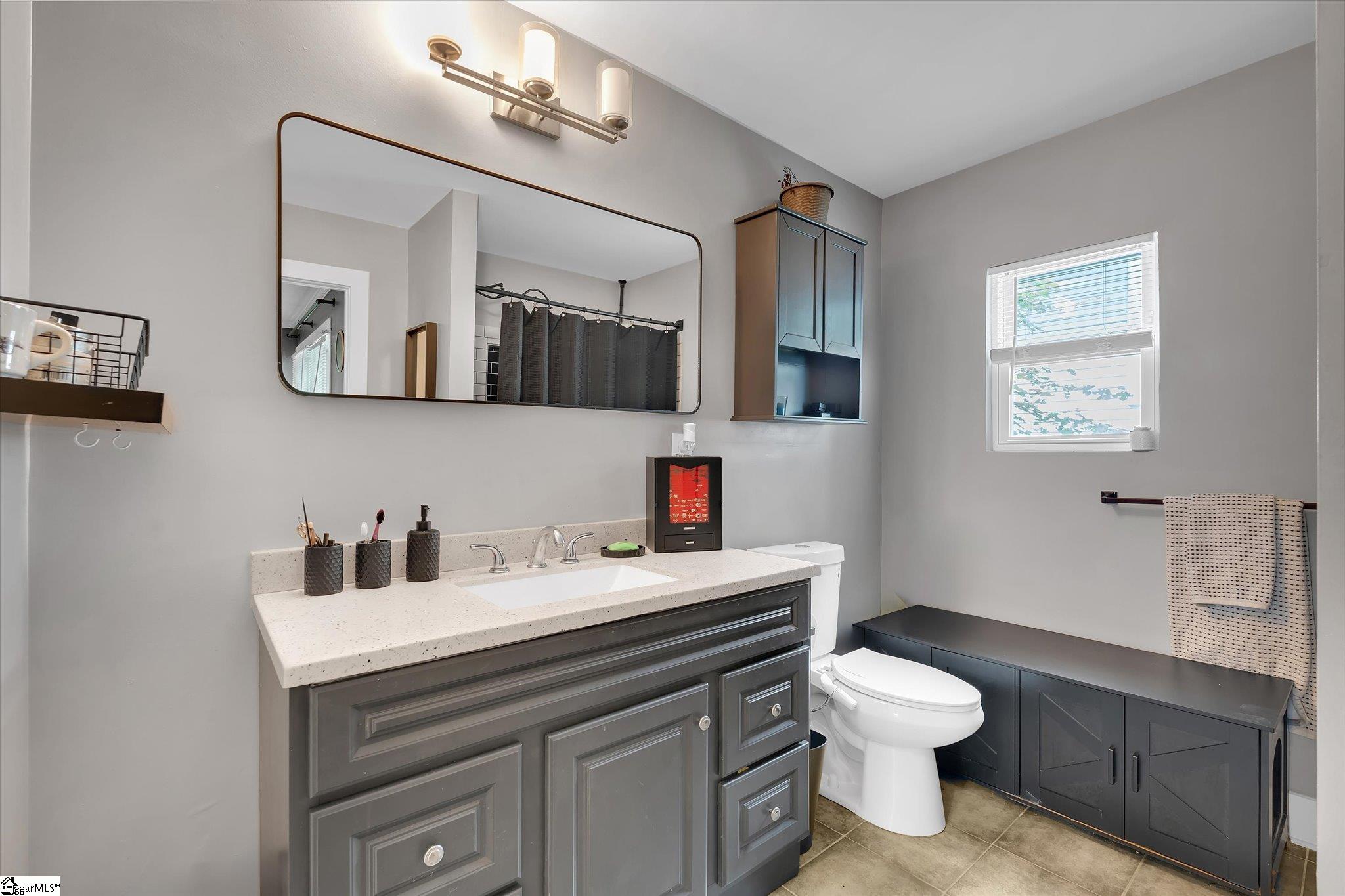 306 Lady Street Property Photo 18