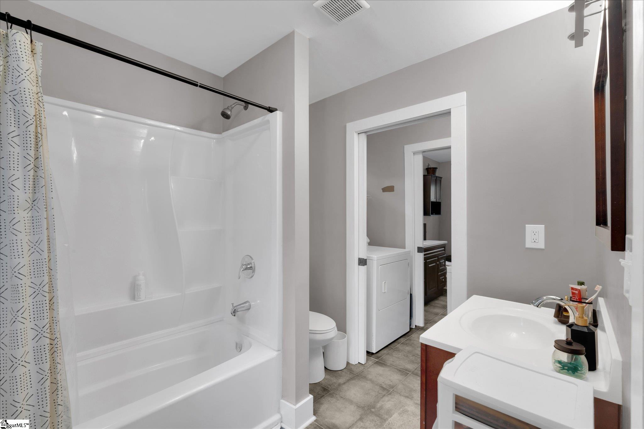 306 Lady Street Property Photo 22