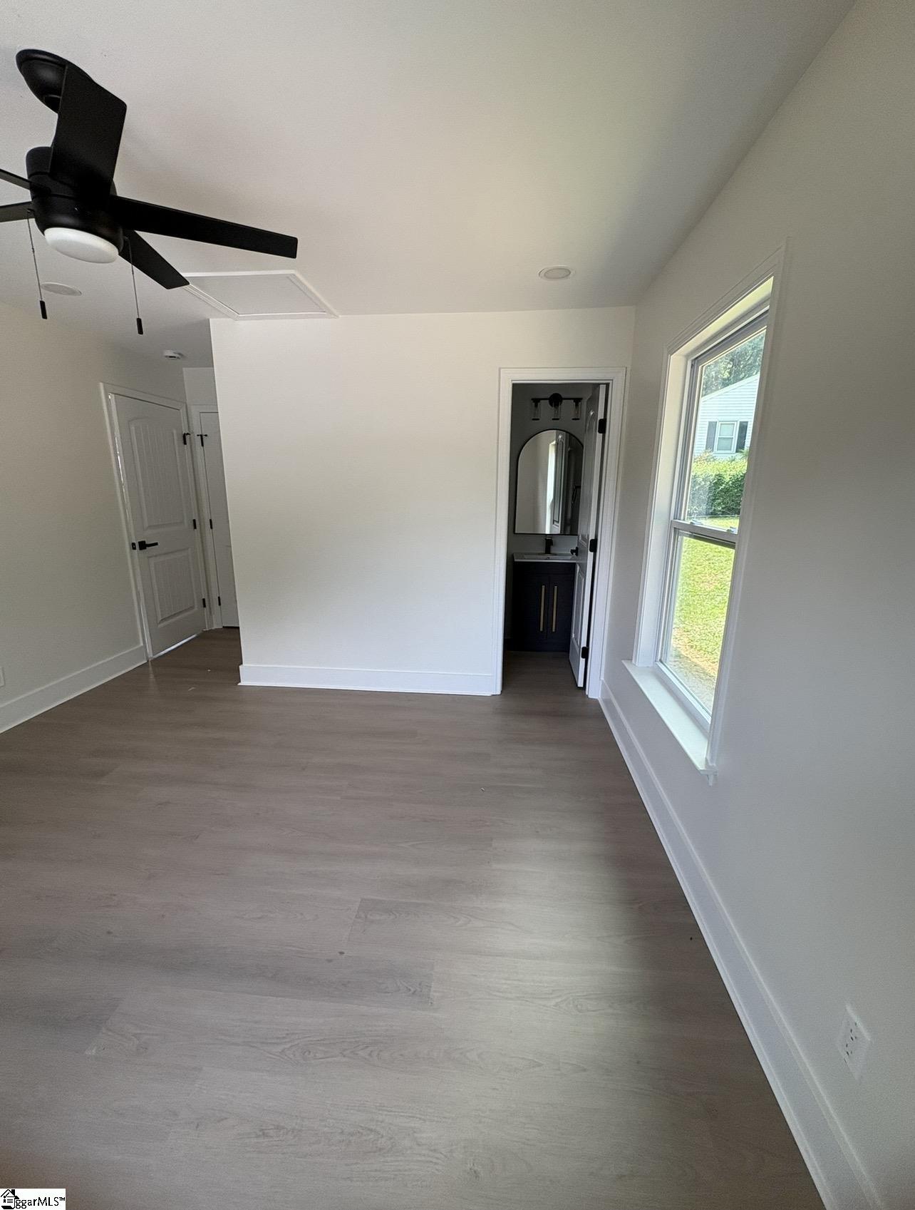 18 Brookview Drive Property Photo 11