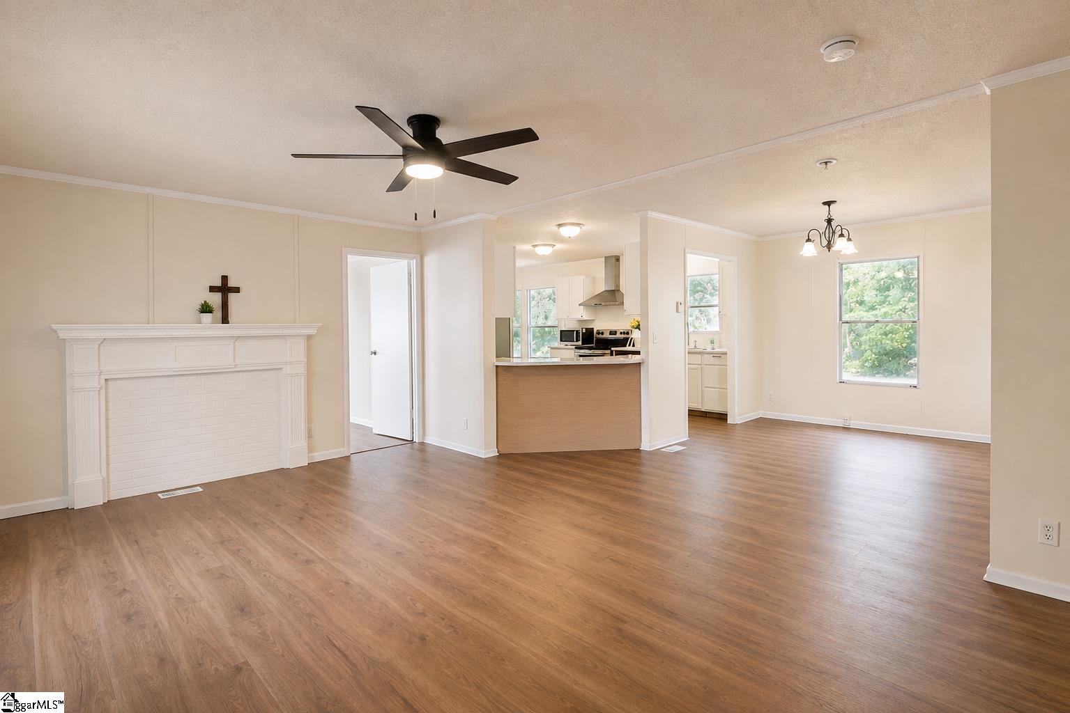 4120 Allen Bridge Road Property Photo 6