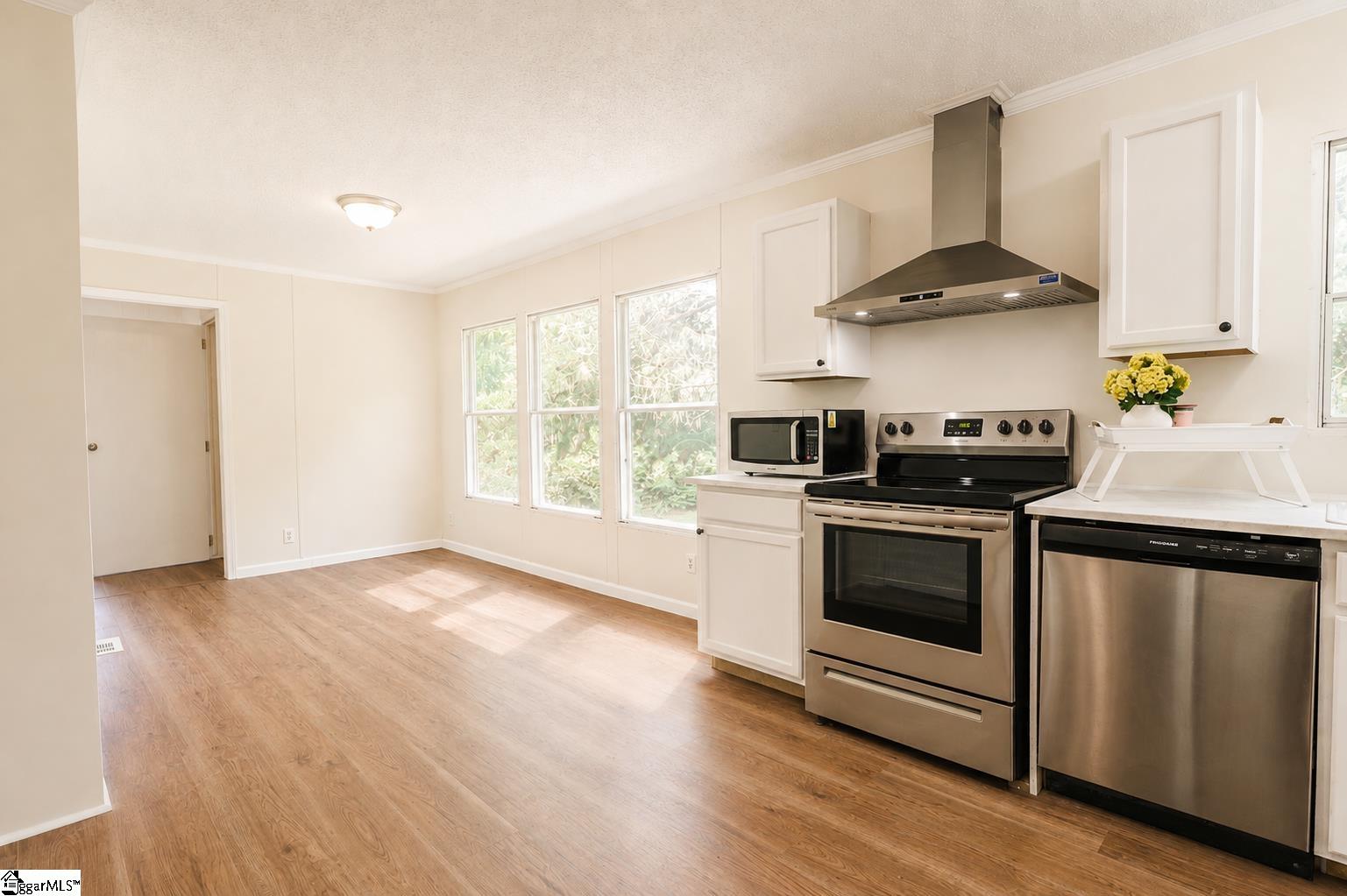 4120 Allen Bridge Road Property Photo 12