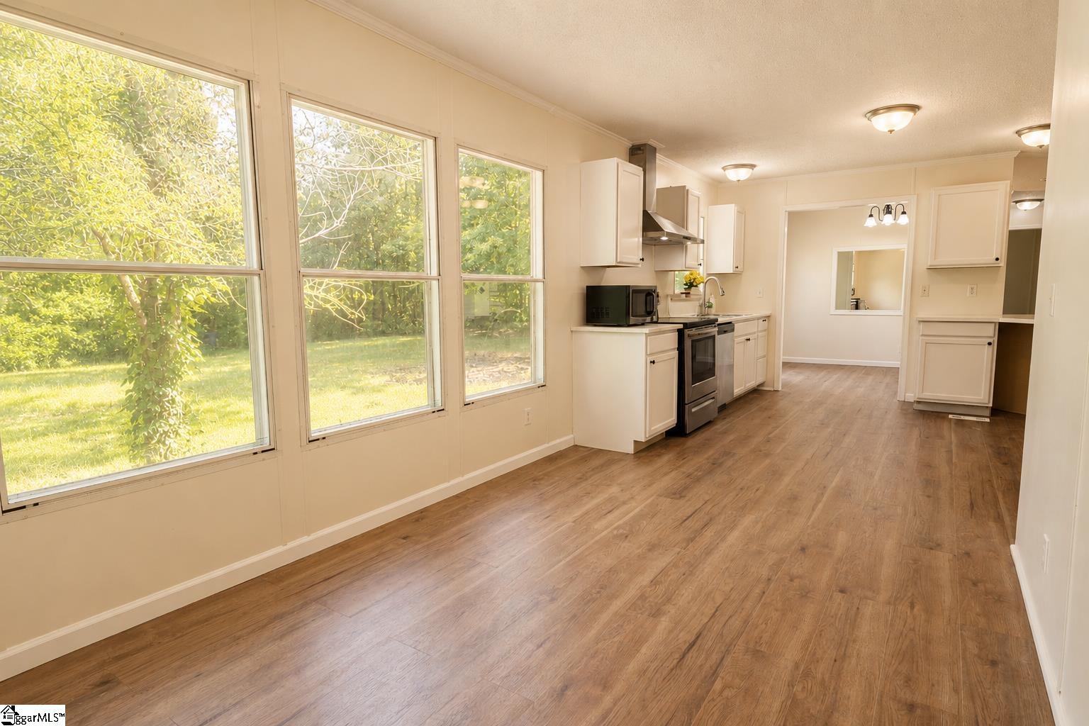 4120 Allen Bridge Road Property Photo 14