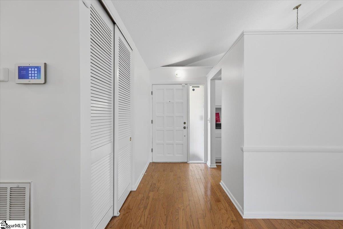 27 Cherrylane Drive Property Photo 8