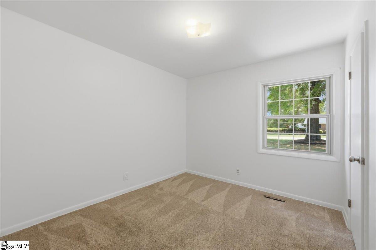 27 Cherrylane Drive Property Photo 25