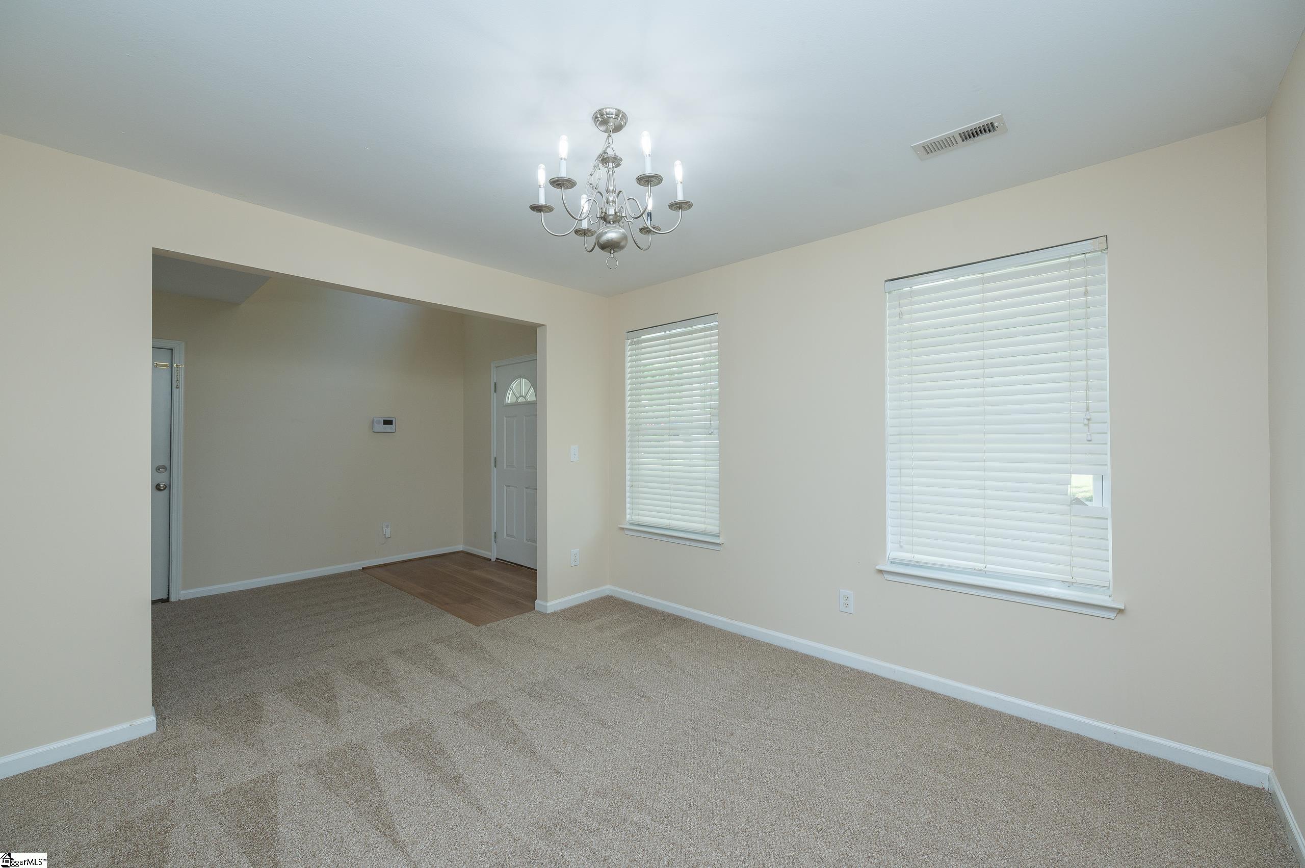 207 Catterick Way Property Photo 6