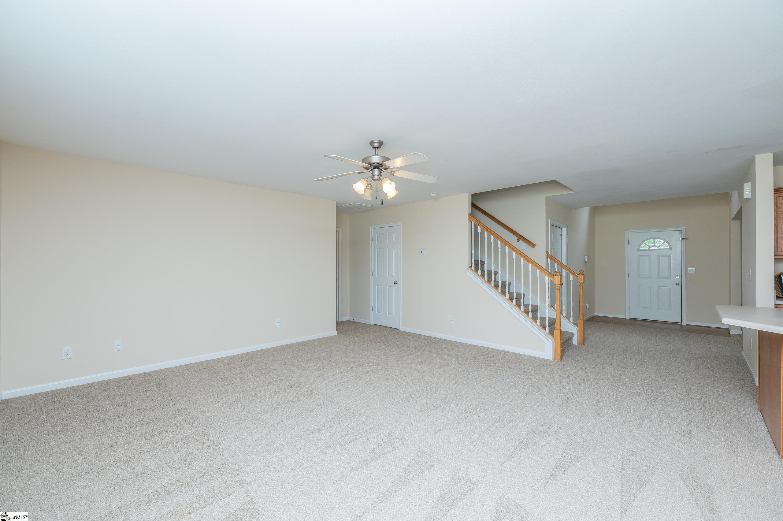 207 Catterick Way Property Photo 9
