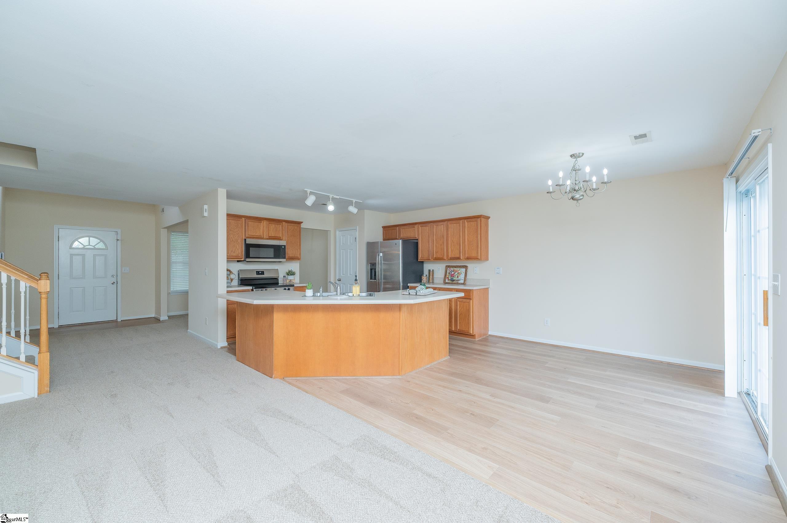207 Catterick Way Property Photo 11
