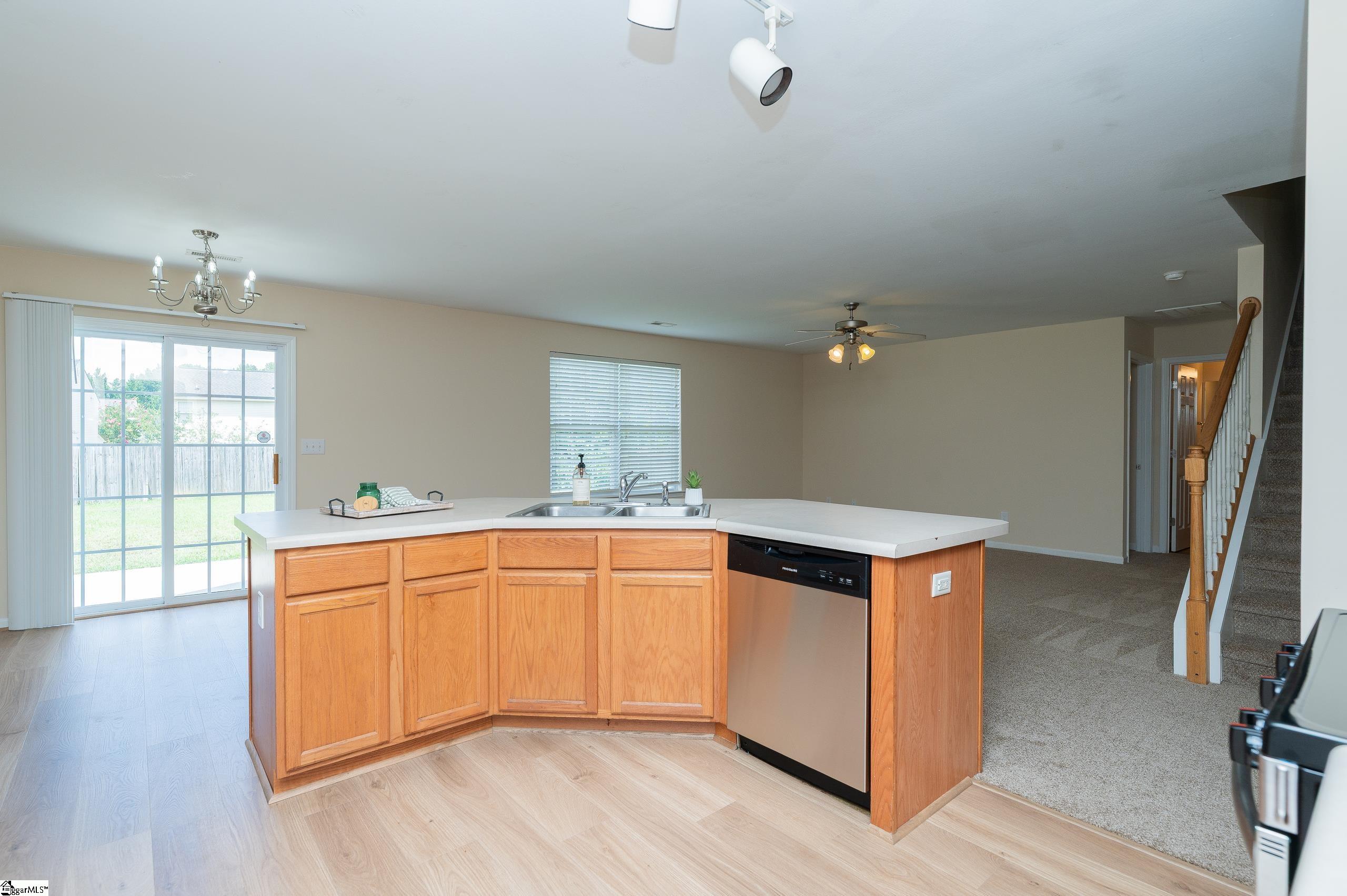 207 Catterick Way Property Photo 15