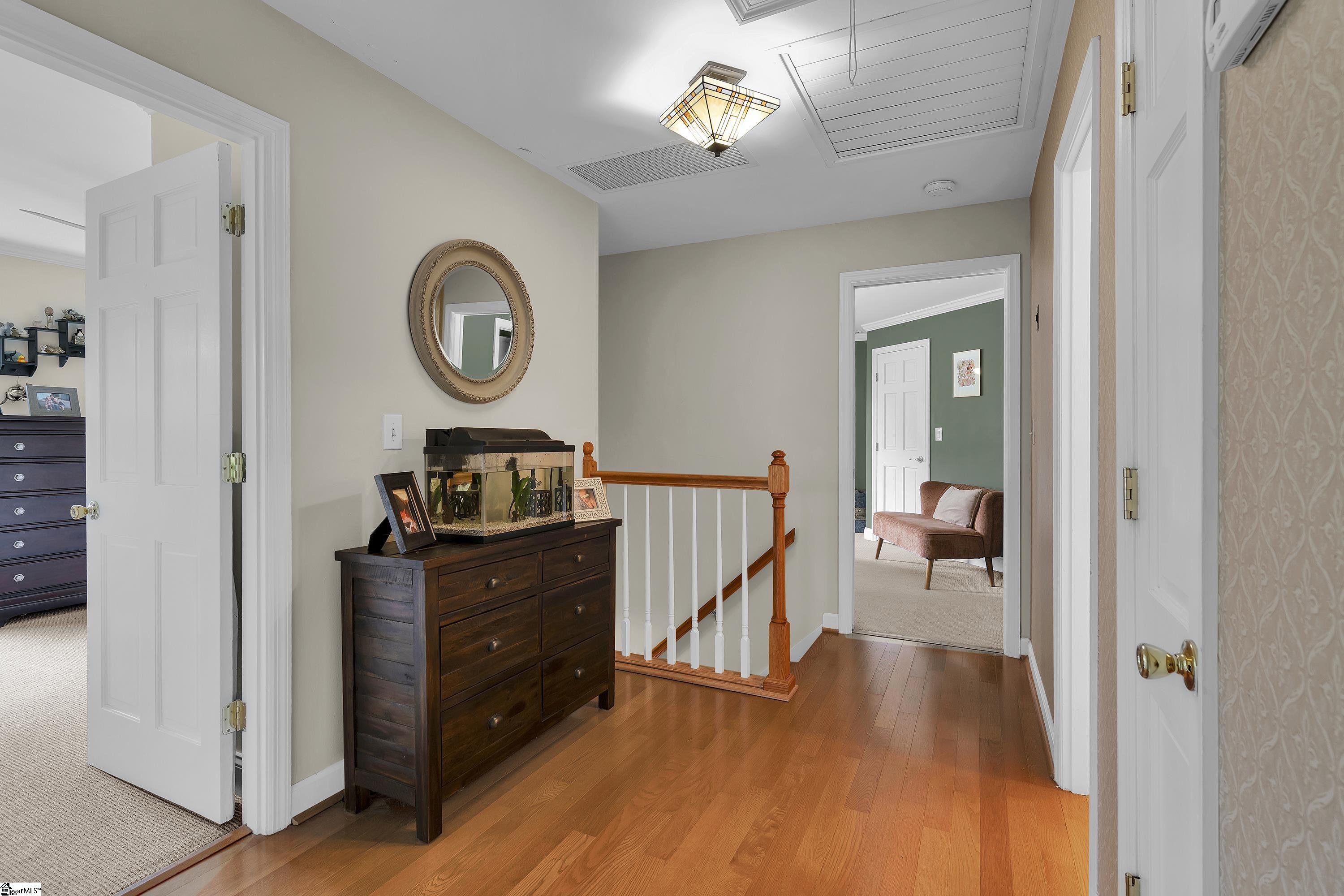 210 Heathwood Drive Property Photo 13