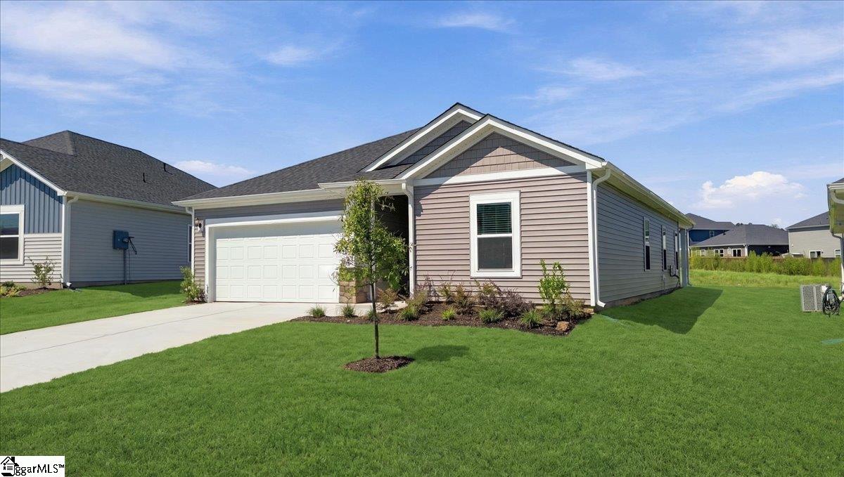 729 Parry Court Property Photo 3