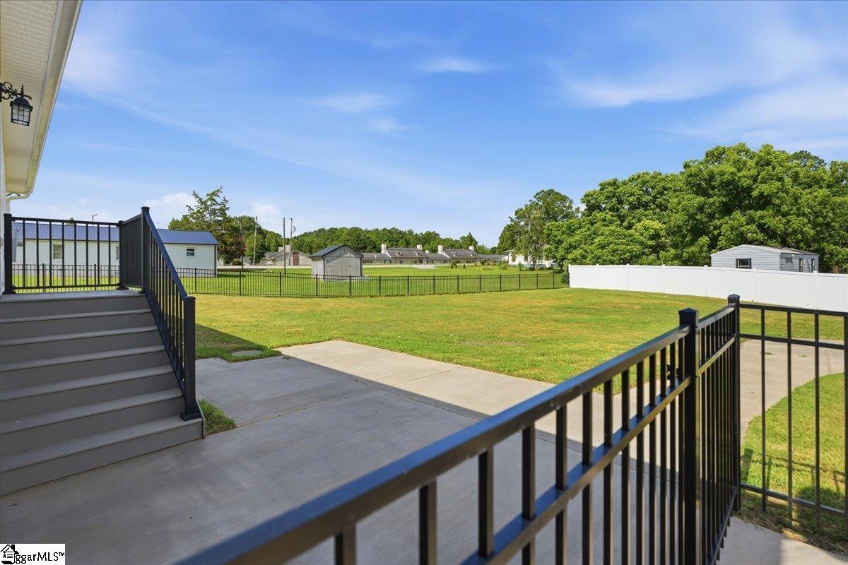 803 Quillen Avenue Property Photo 4