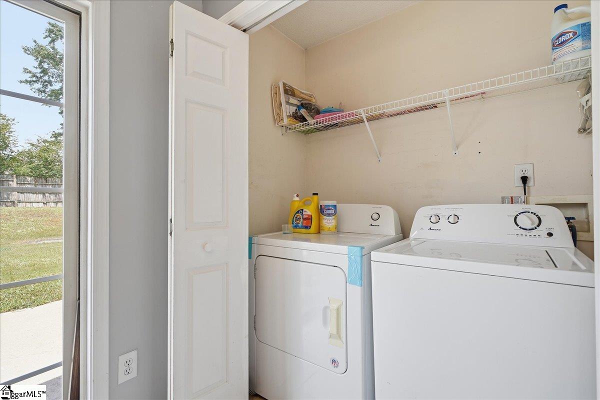 305 Golden Leaf Lane Property Photo 15
