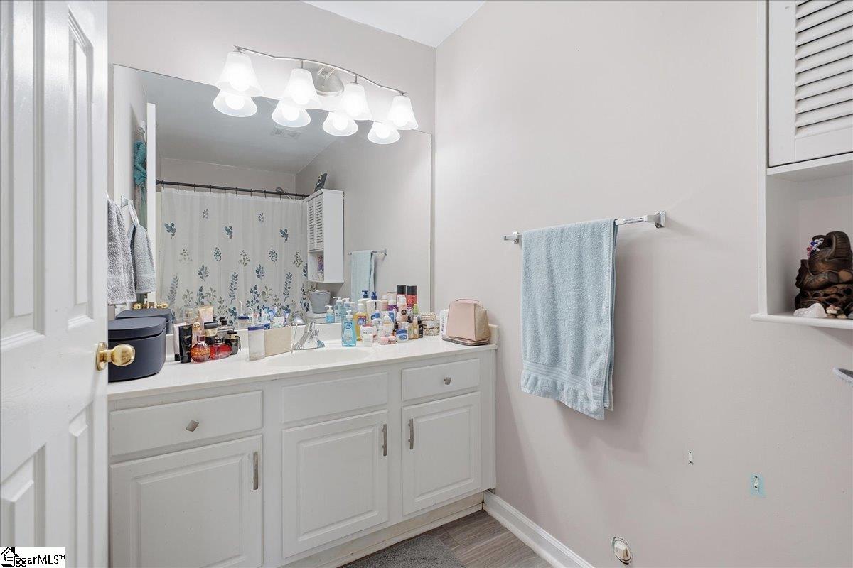 305 Golden Leaf Lane Property Photo 19