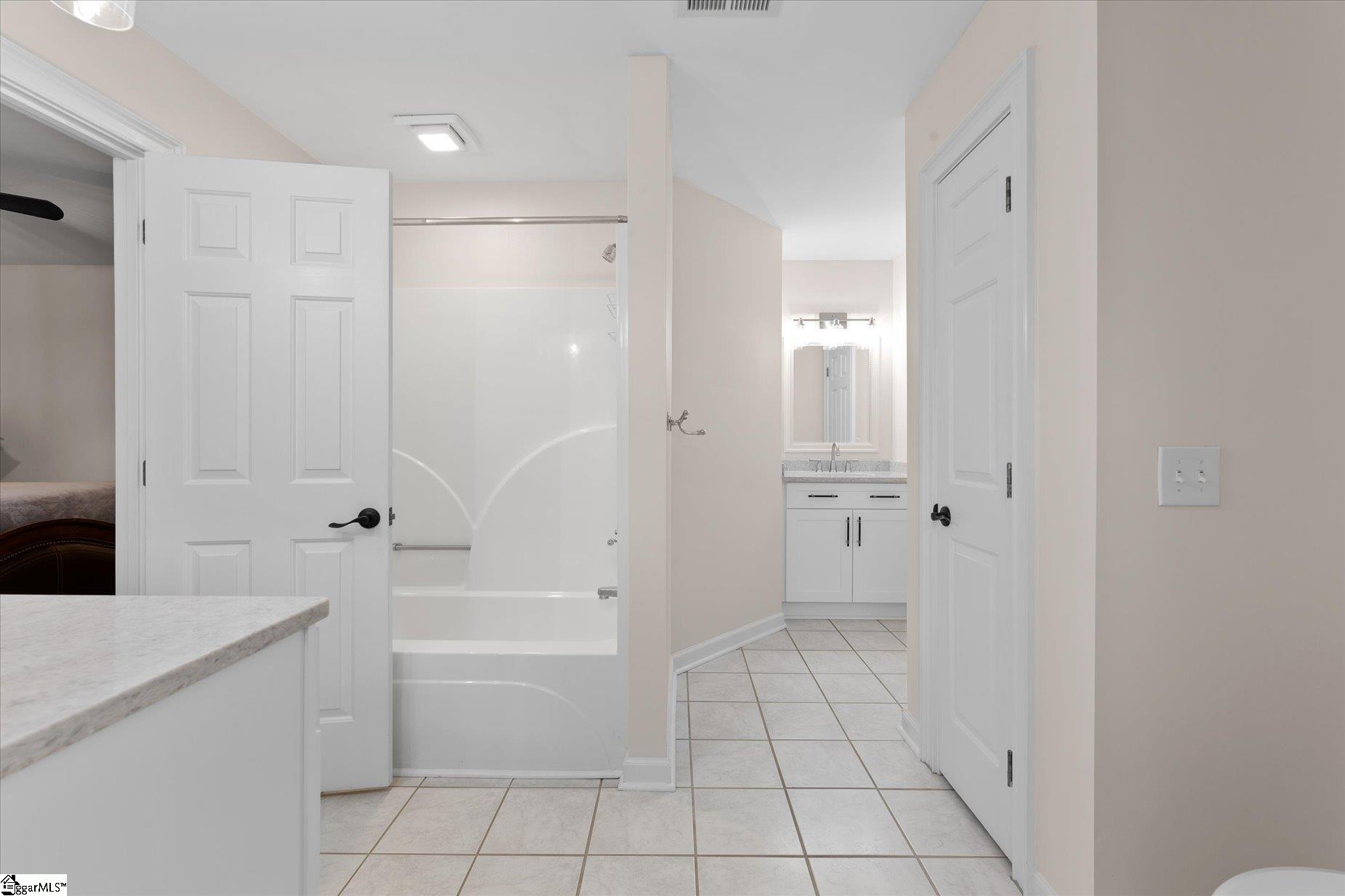 115 S Embler Court Property Photo 32