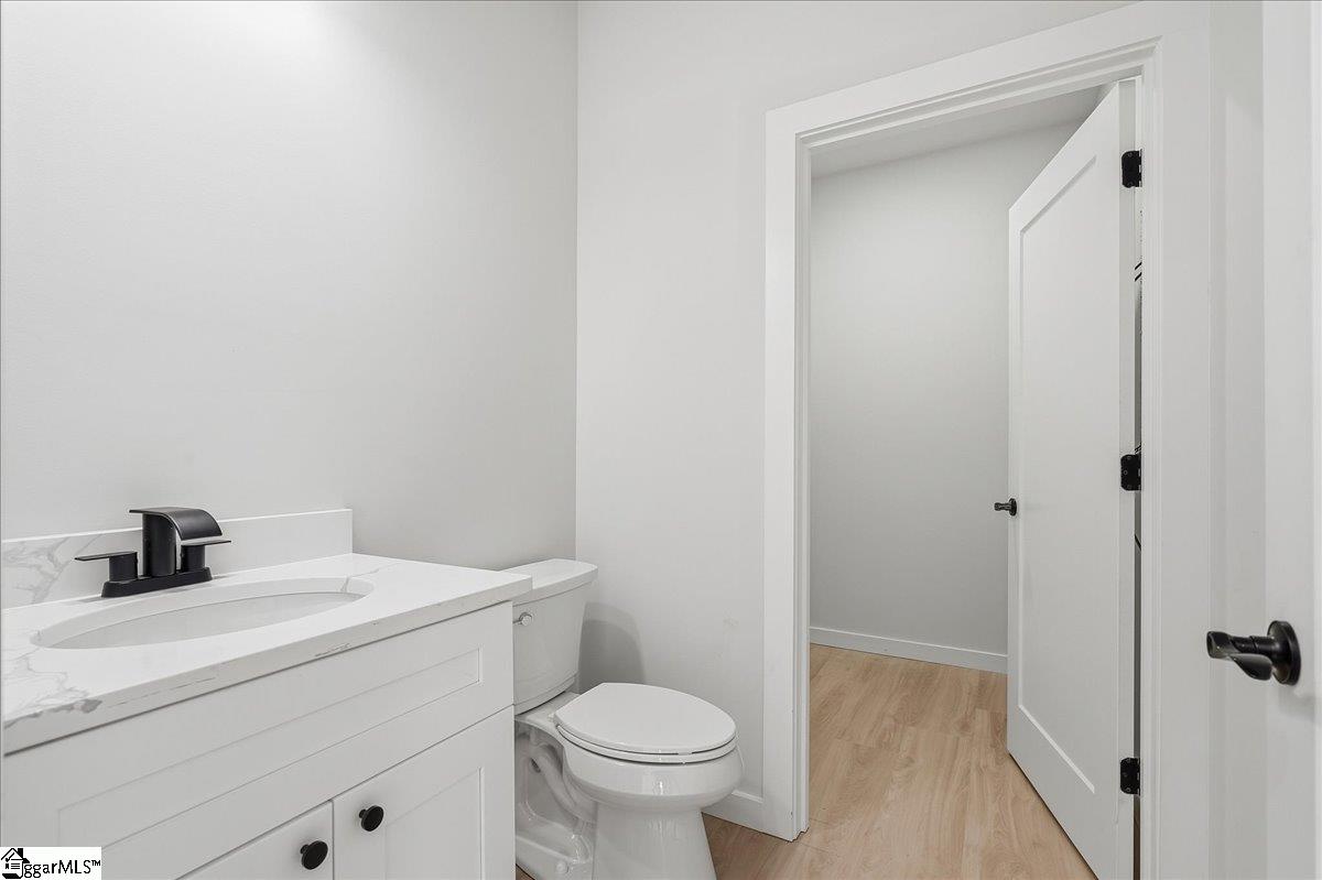 116 Current Drive Property Photo 8