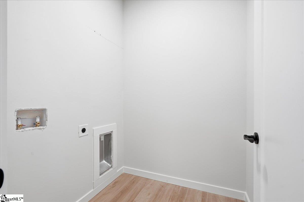 116 Current Drive Property Photo 19