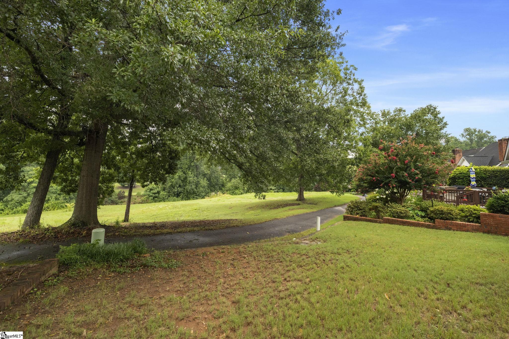 302 Greenview Circle Property Photo 35