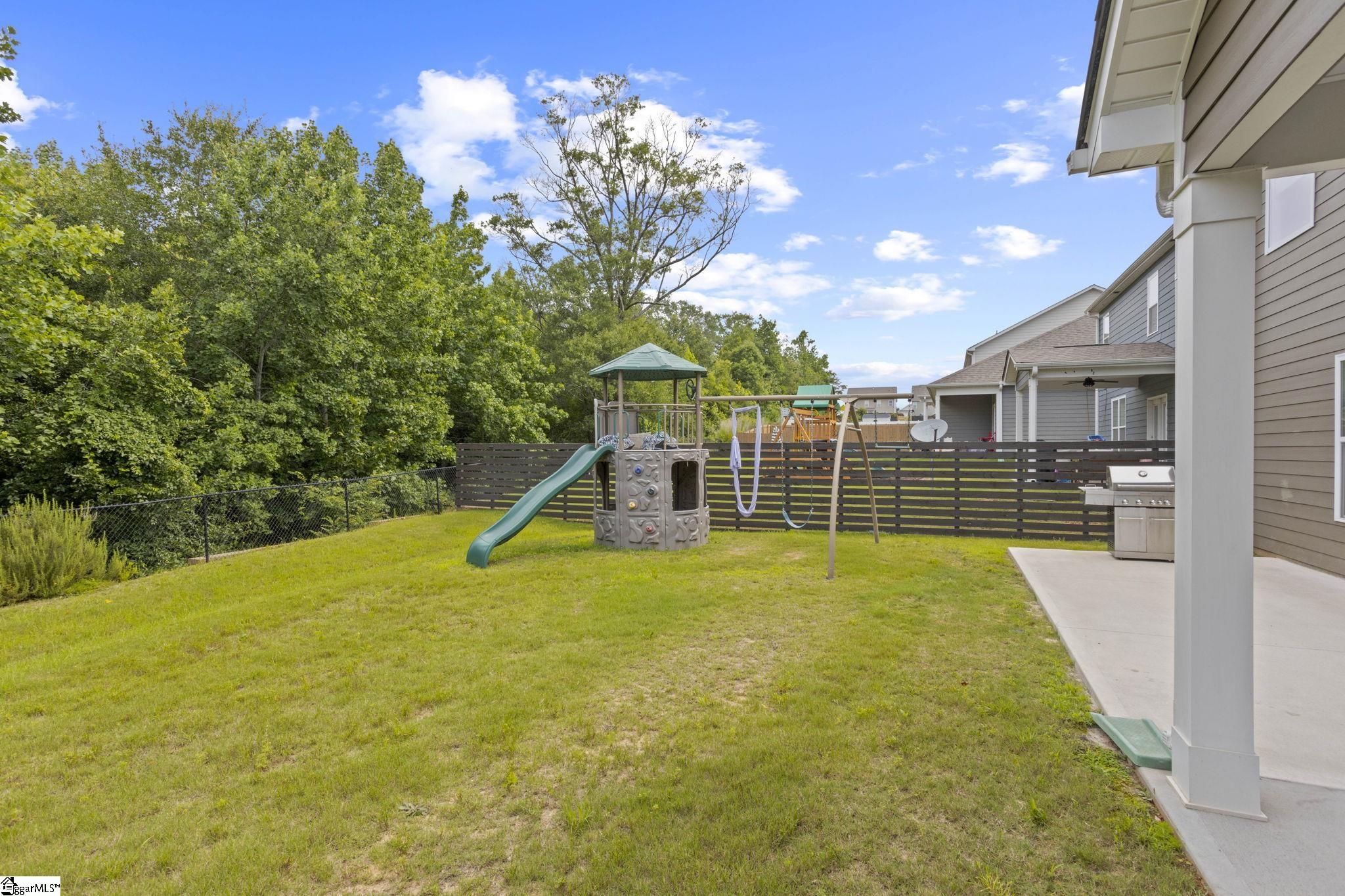 154 Pelham Glen Way Property Photo 33