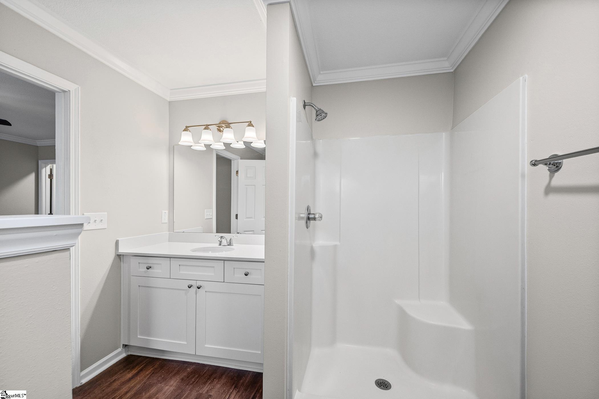 101 Kingscreek Drive Property Photo 12