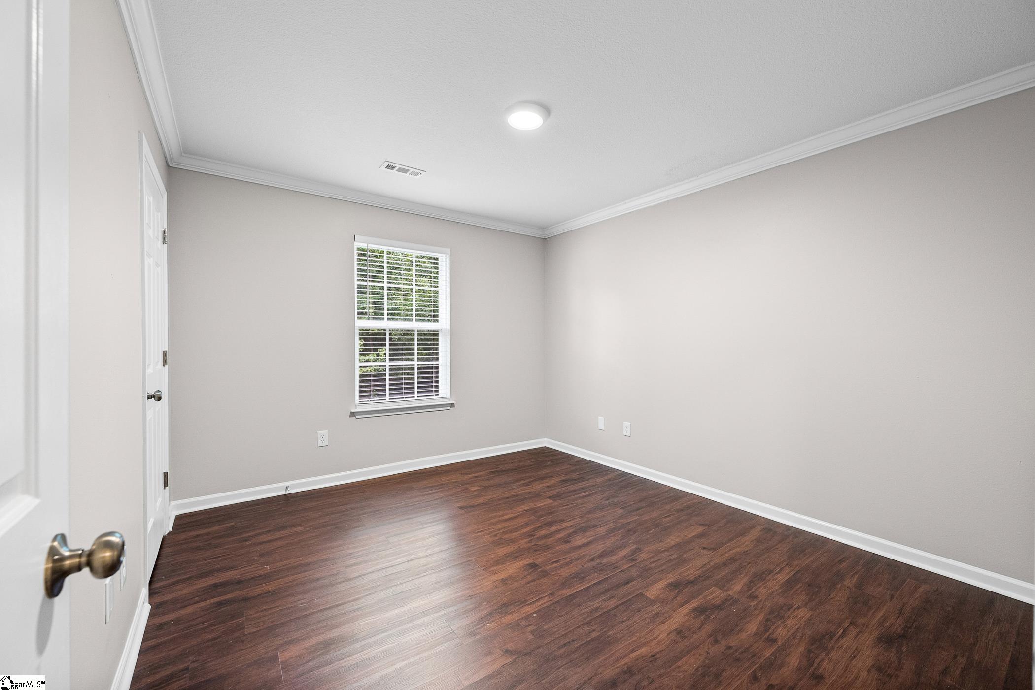 101 Kingscreek Drive Property Photo 16