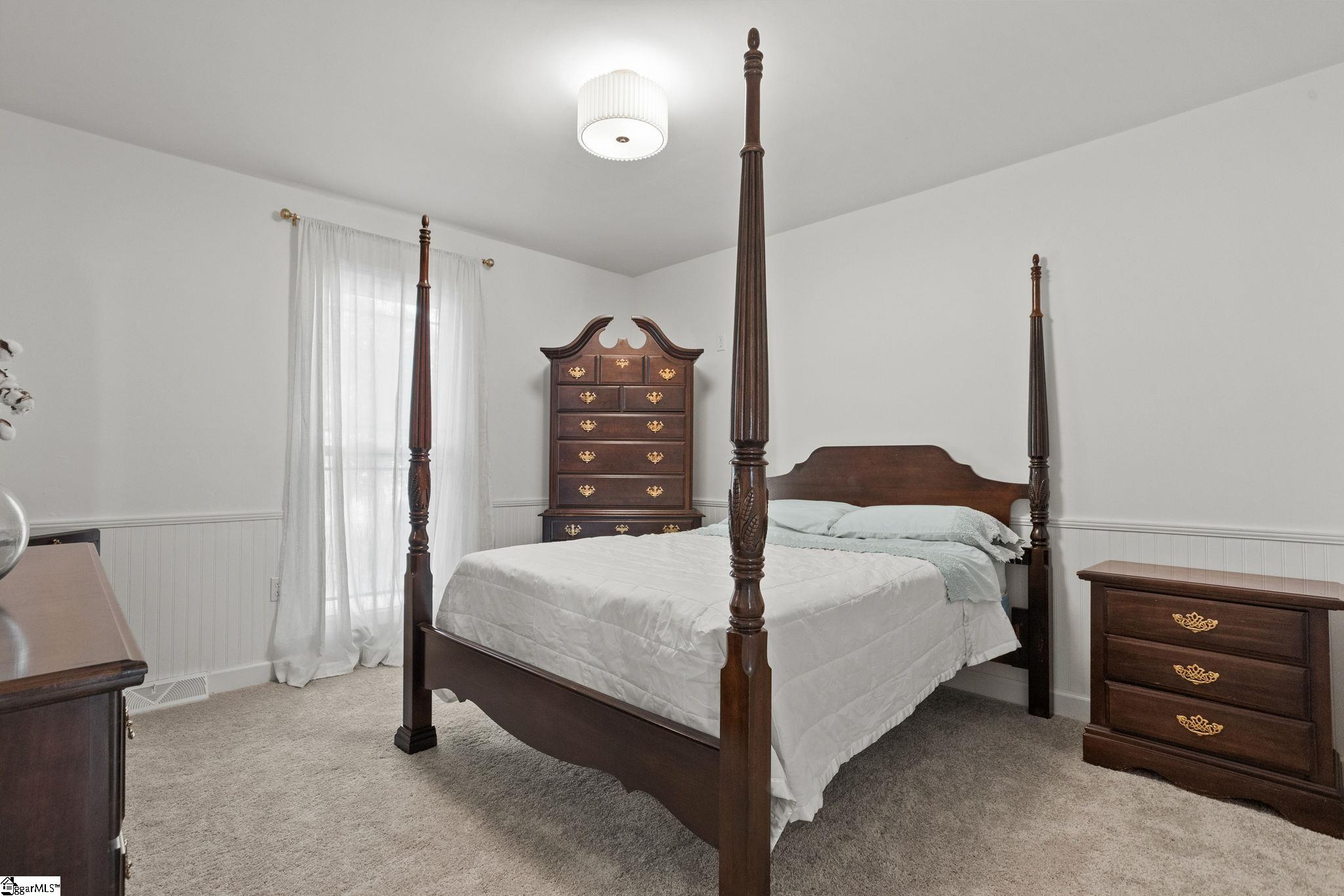 114 Woodhill Lane Property Photo 19
