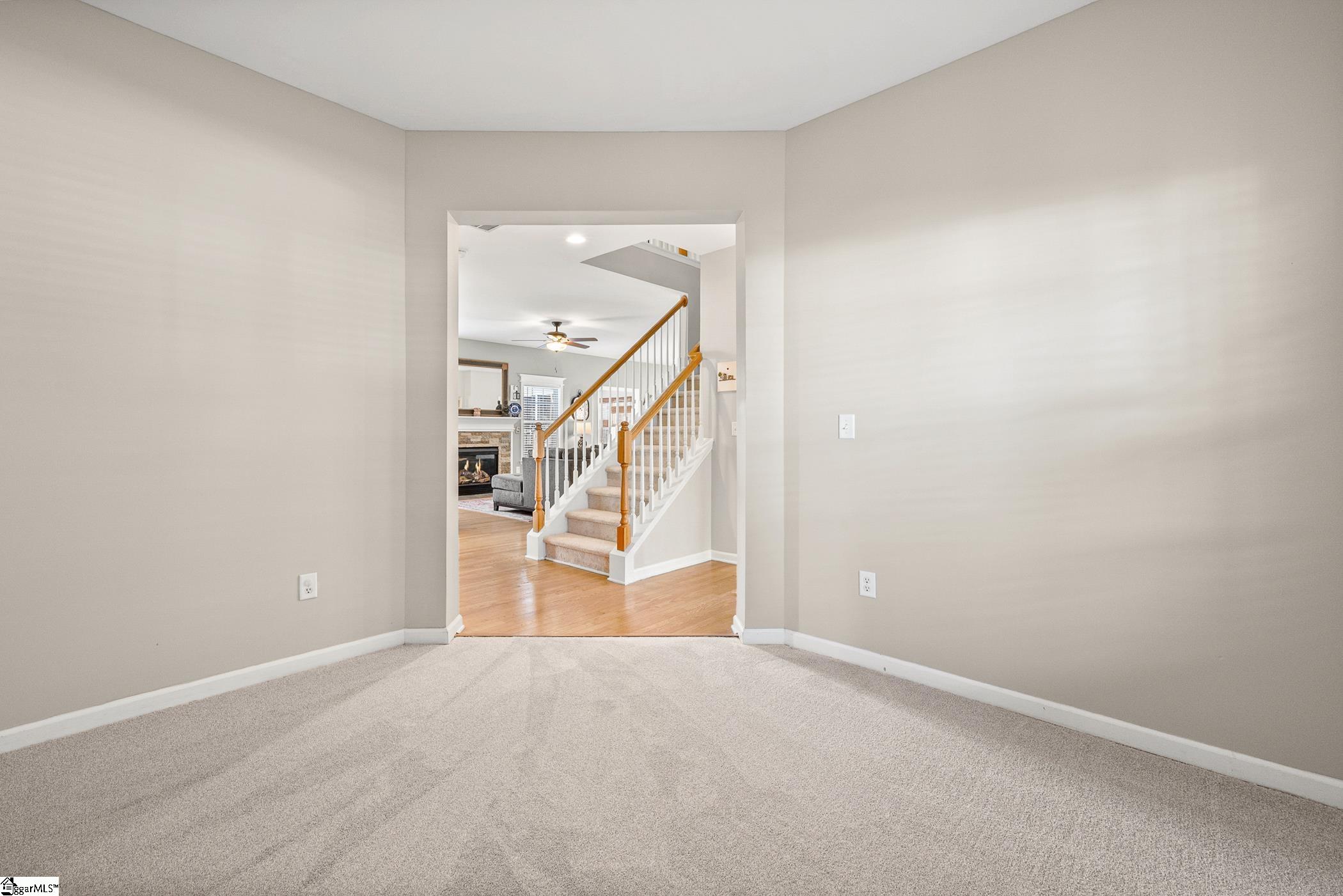 6 Meadowrise Lane Property Photo 6