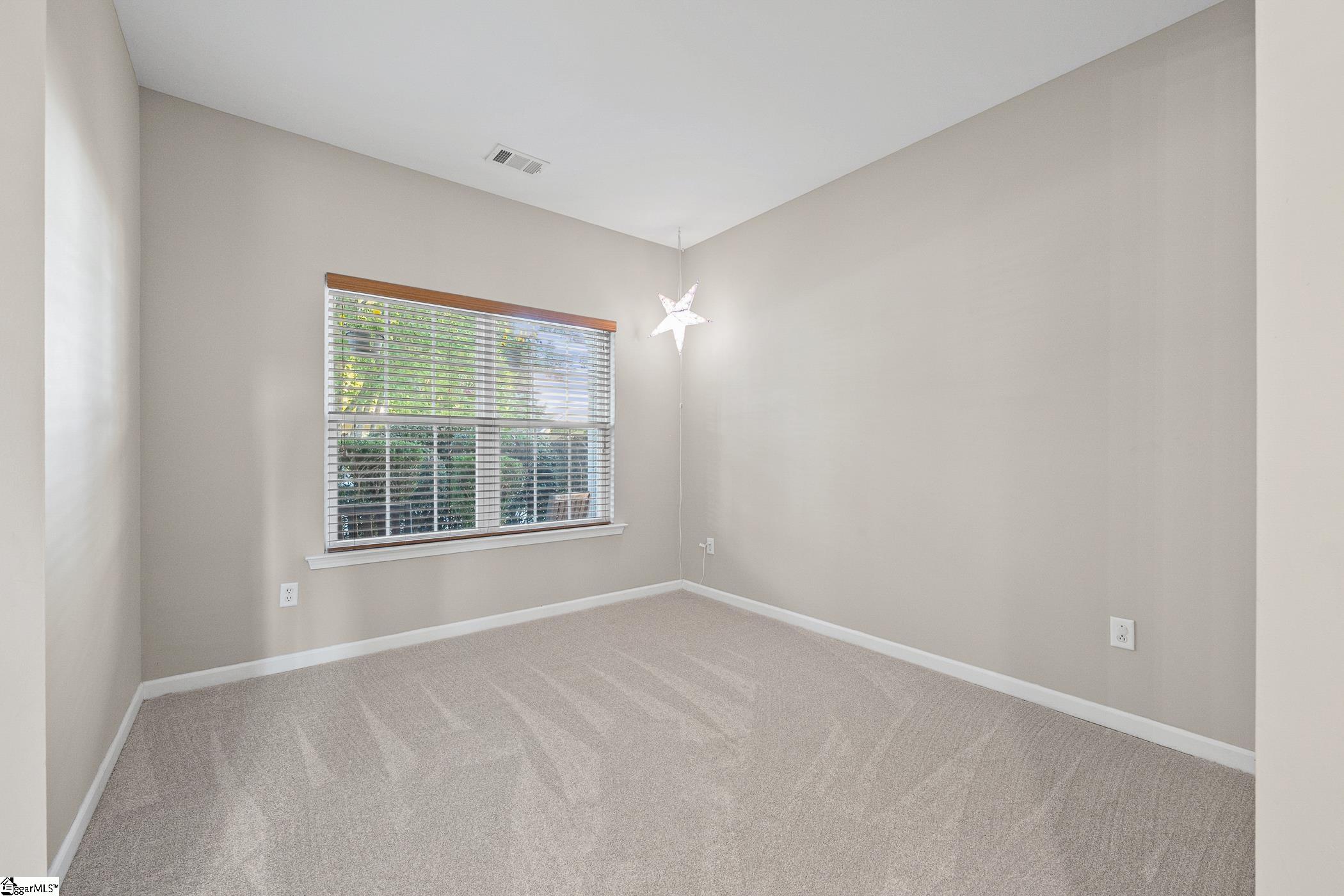 6 Meadowrise Lane Property Photo 7