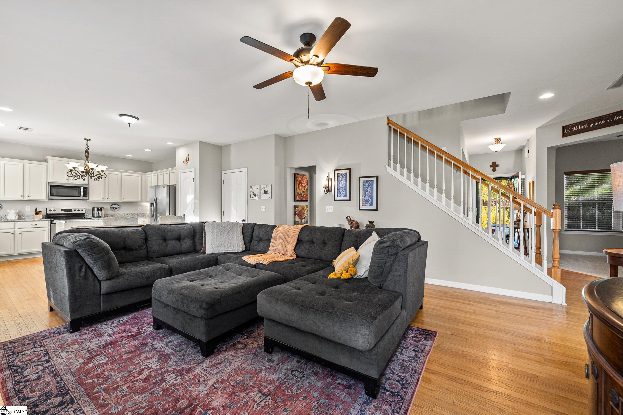 6 Meadowrise Lane Property Photo 11