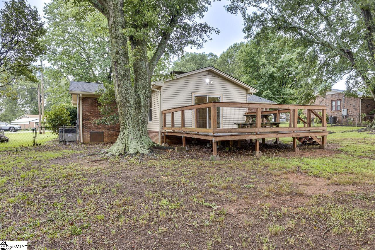 106 Roebuck Drive Property Photo 23