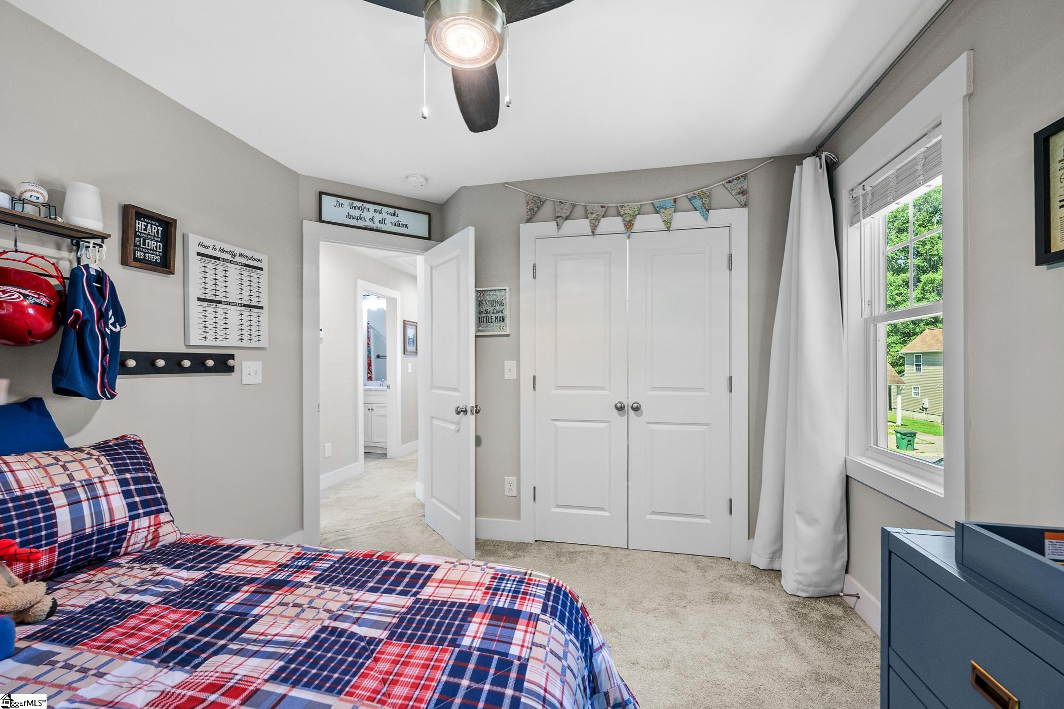 111 Crown Court Property Photo 32