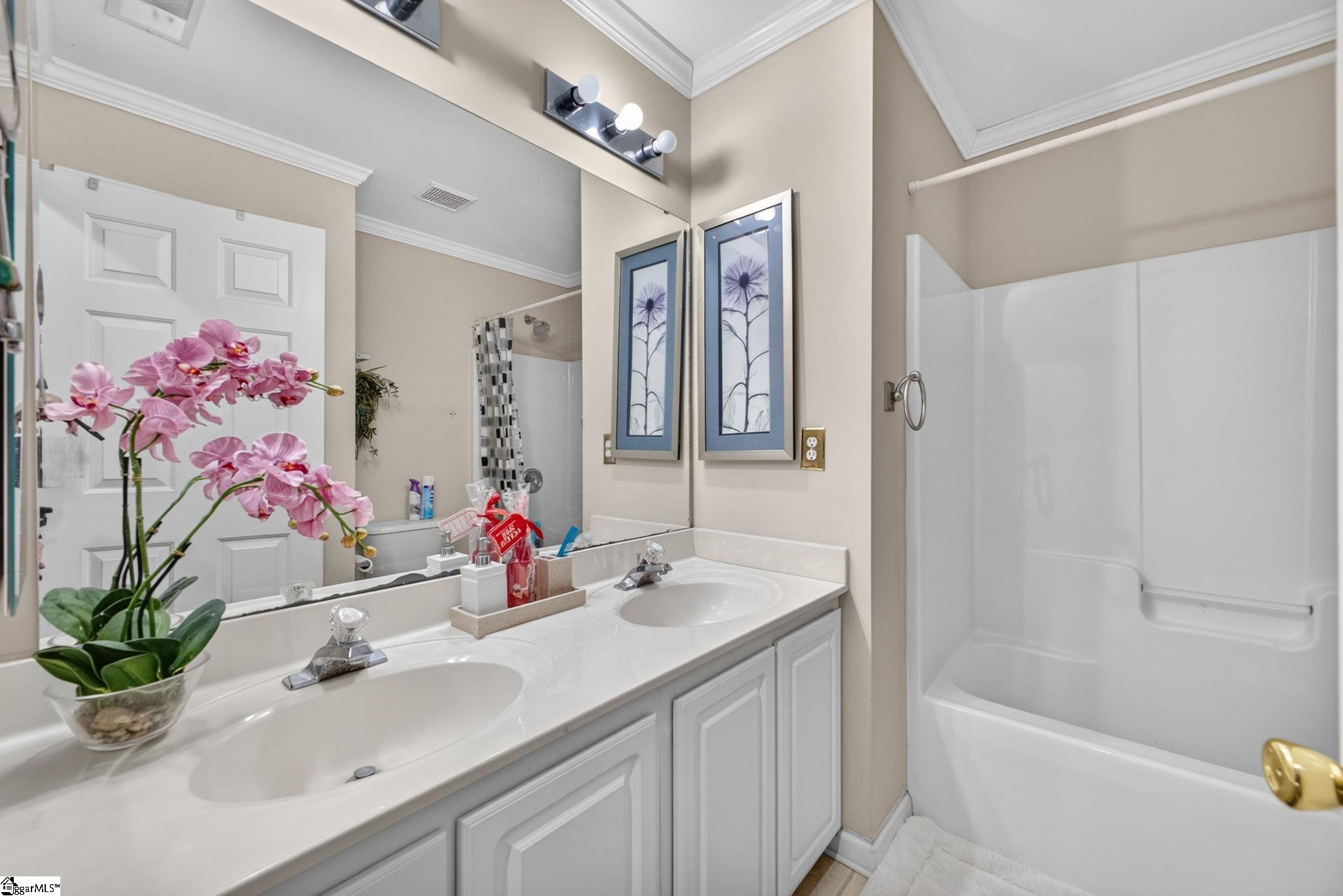 17 Suffolk Downs Way Property Photo 27