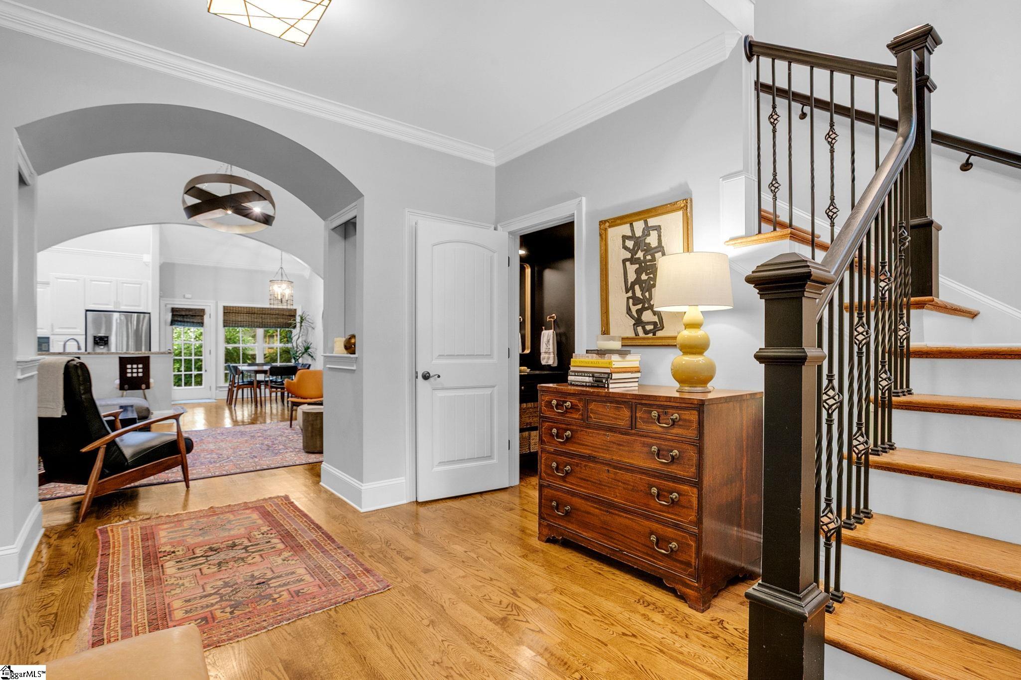 207 E Faris Road Property Photo 3