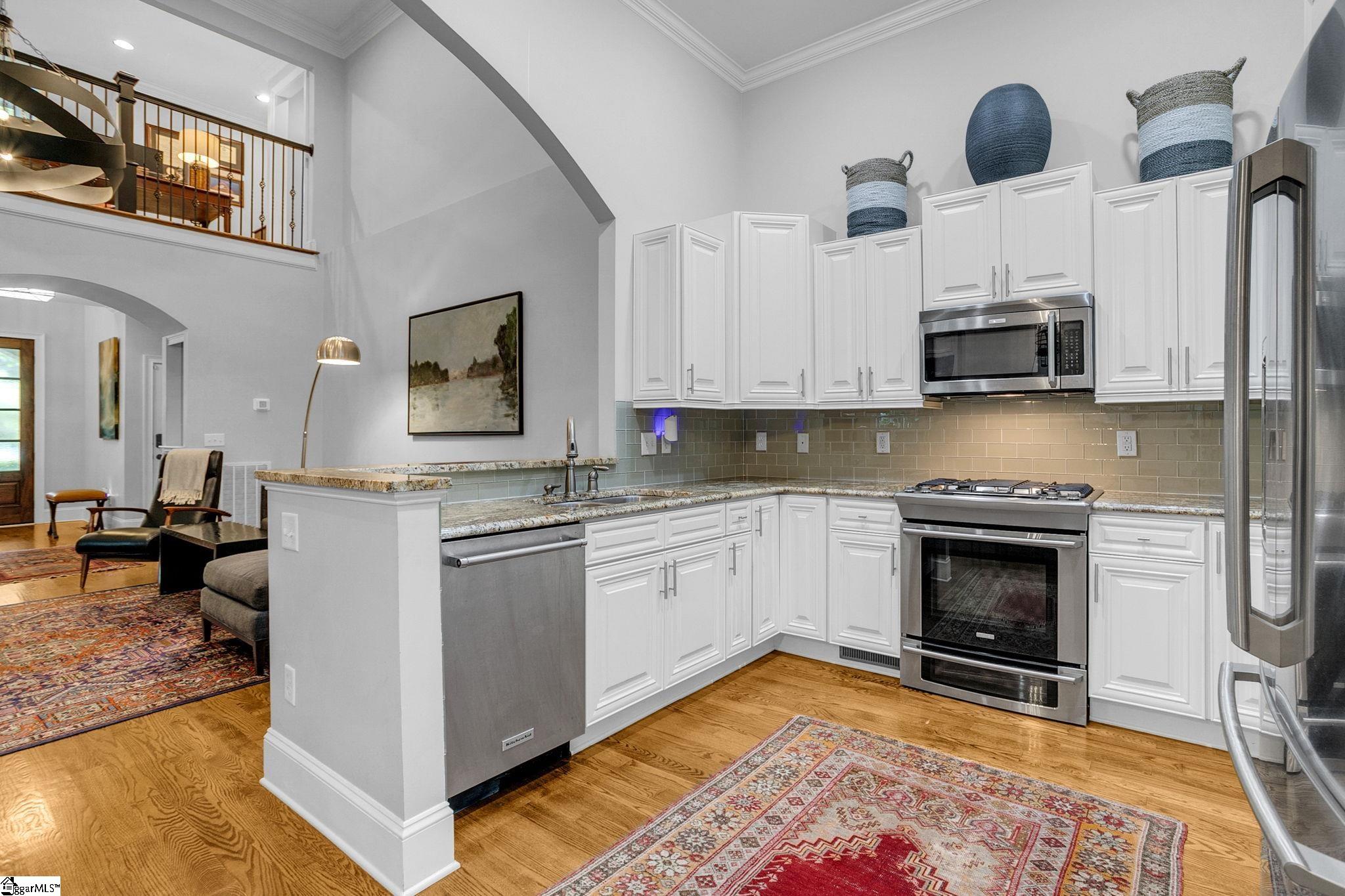 207 E Faris Road Property Photo 10