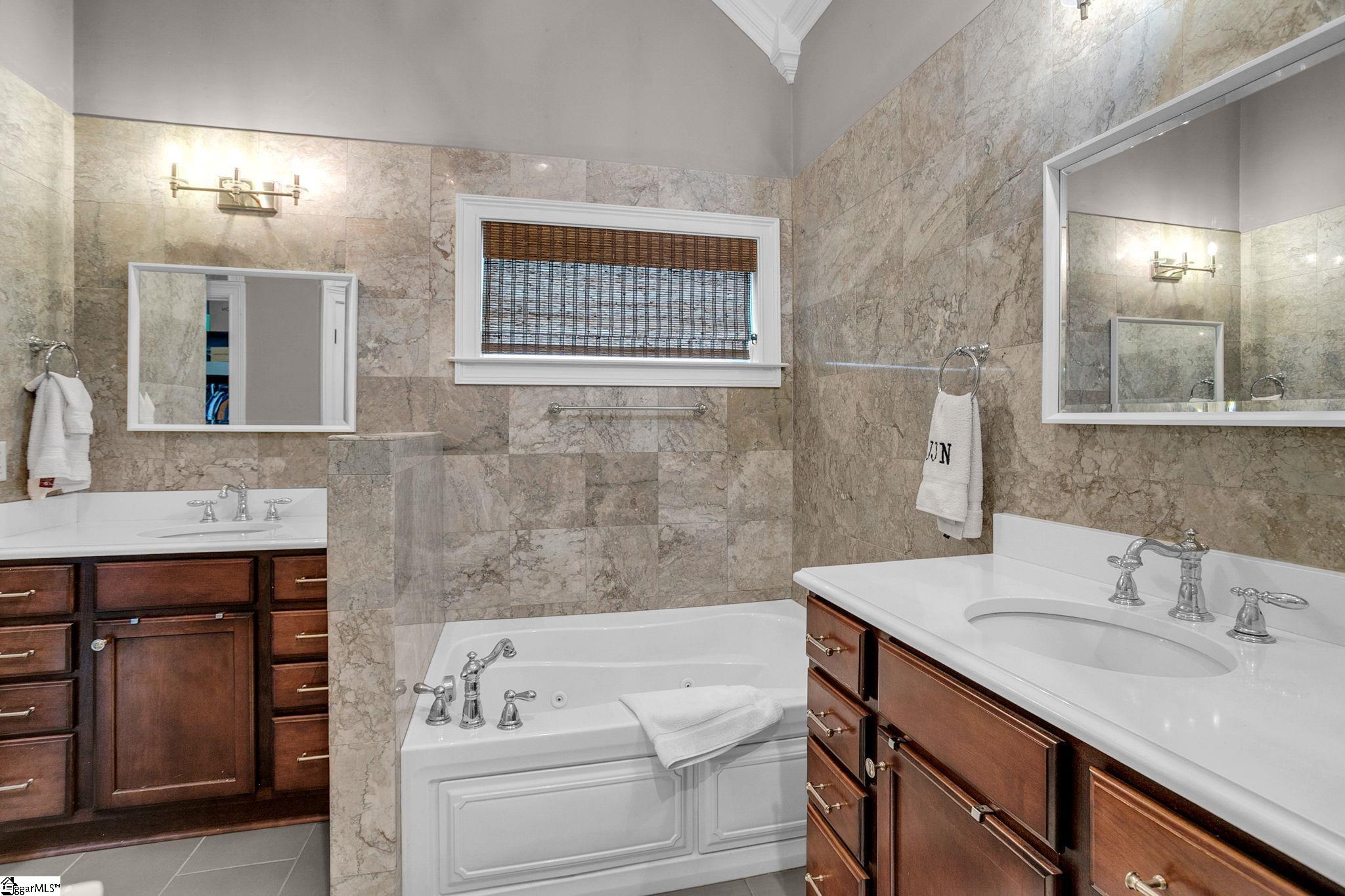 207 E Faris Road Property Photo 19