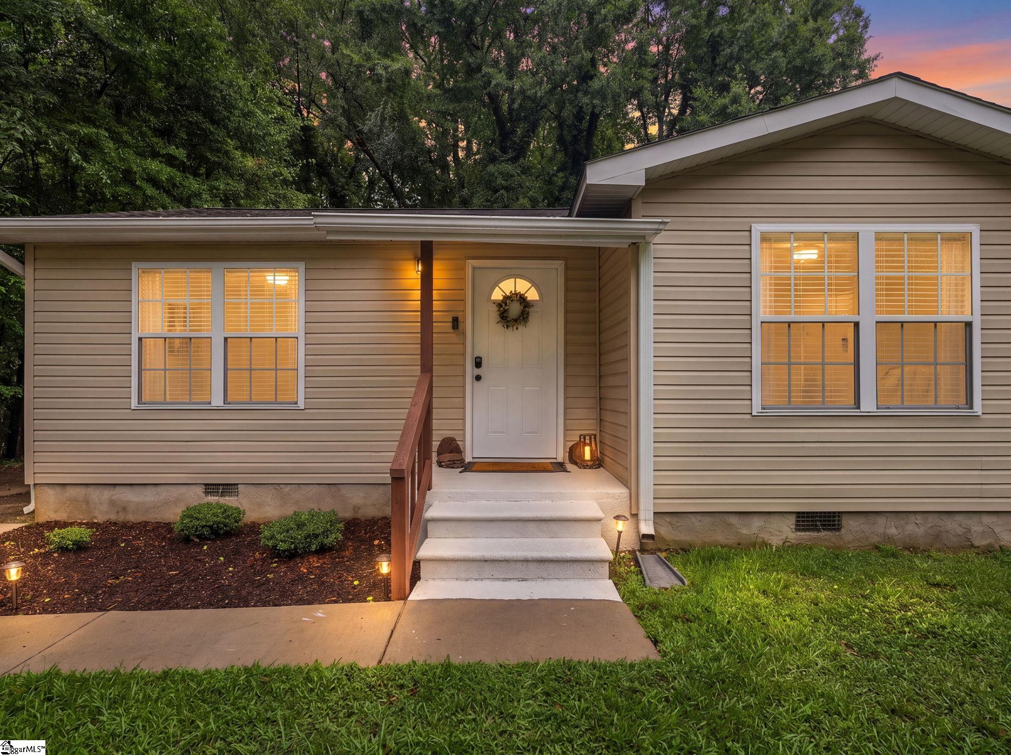 109 Boyce Circle Property Photo 1