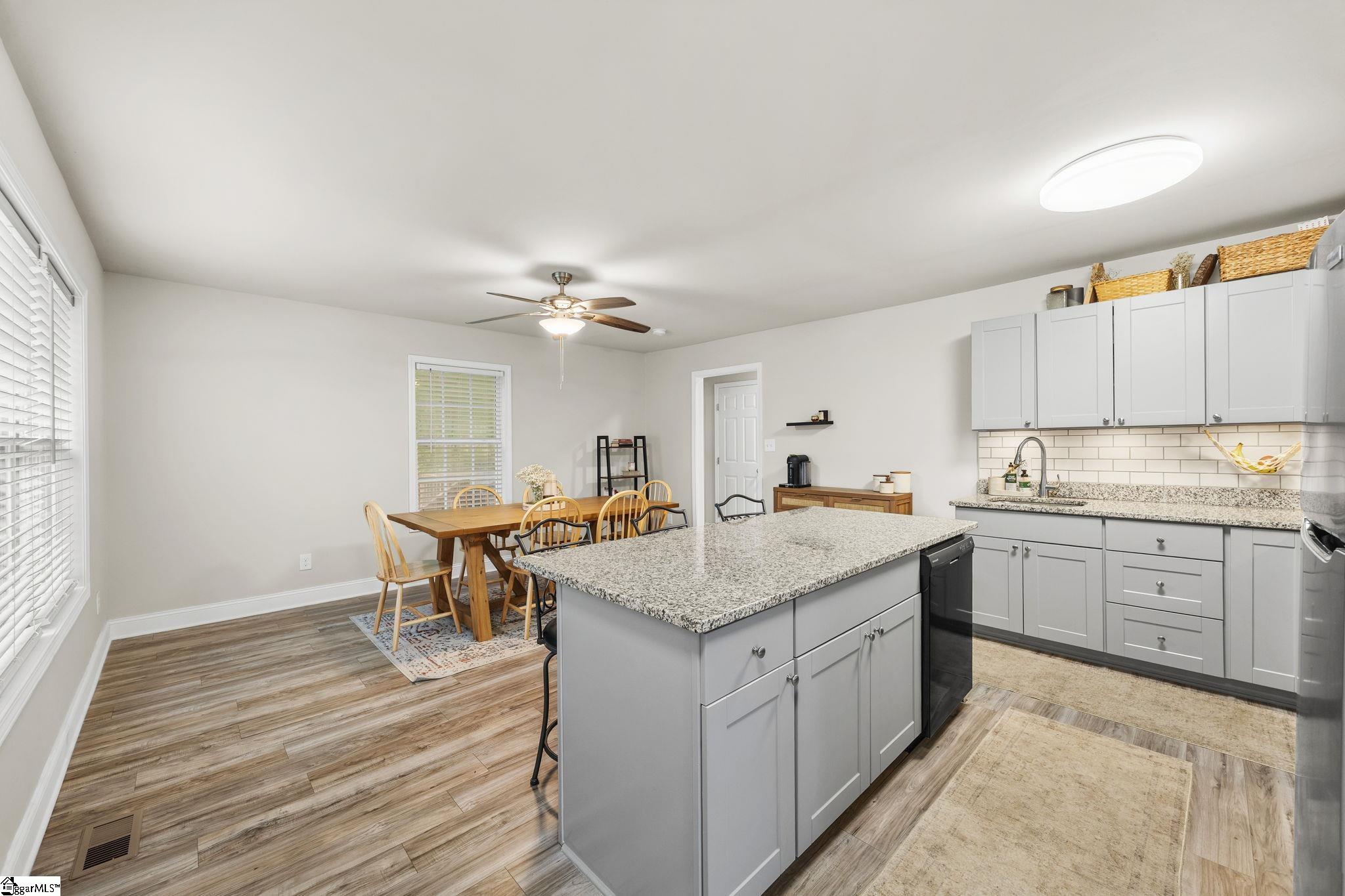 109 Boyce Circle Property Photo 8