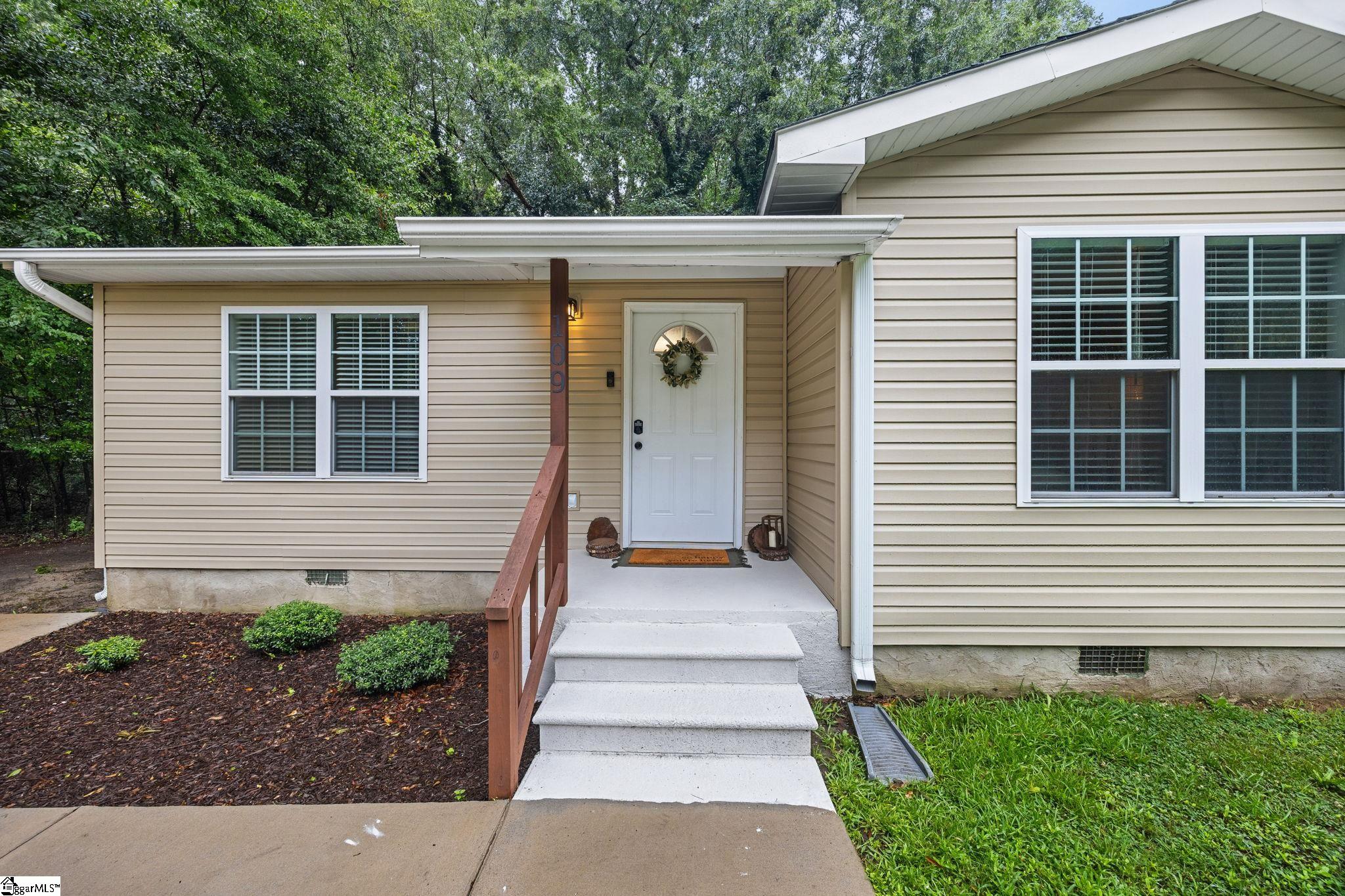 109 Boyce Circle Property Photo 24
