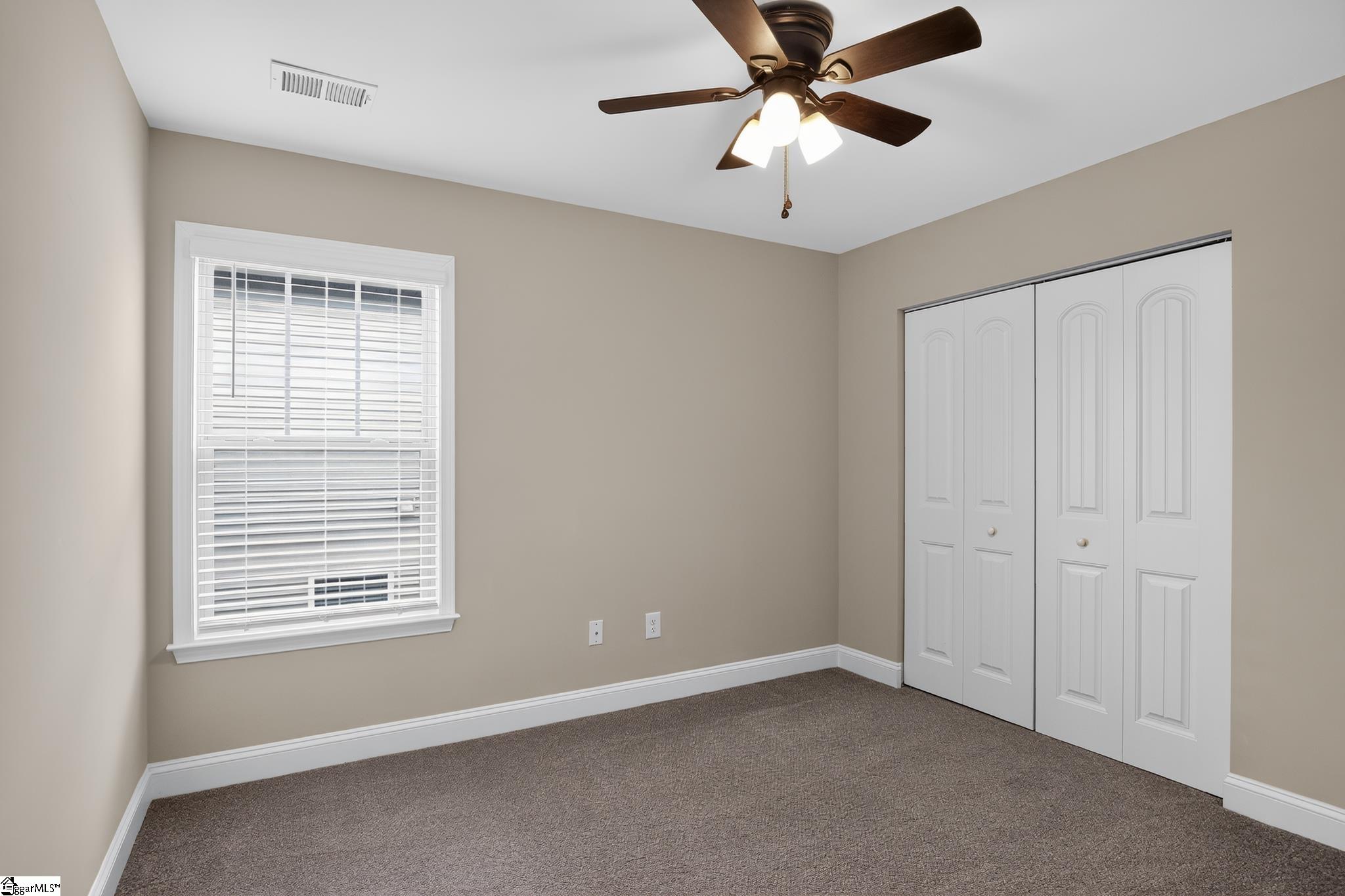 547 Chantry Lane Property Photo 9
