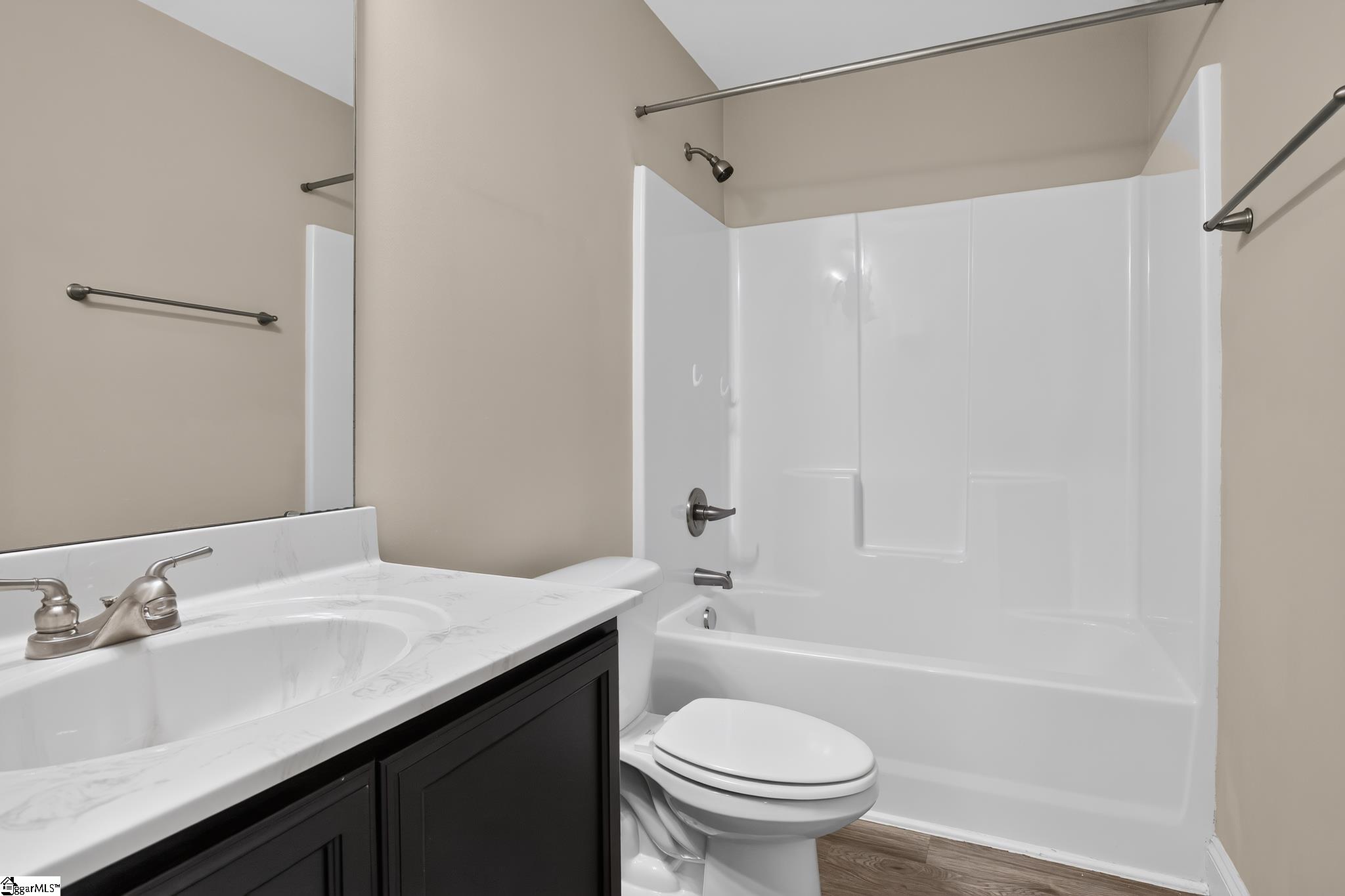 547 Chantry Lane Property Photo 12