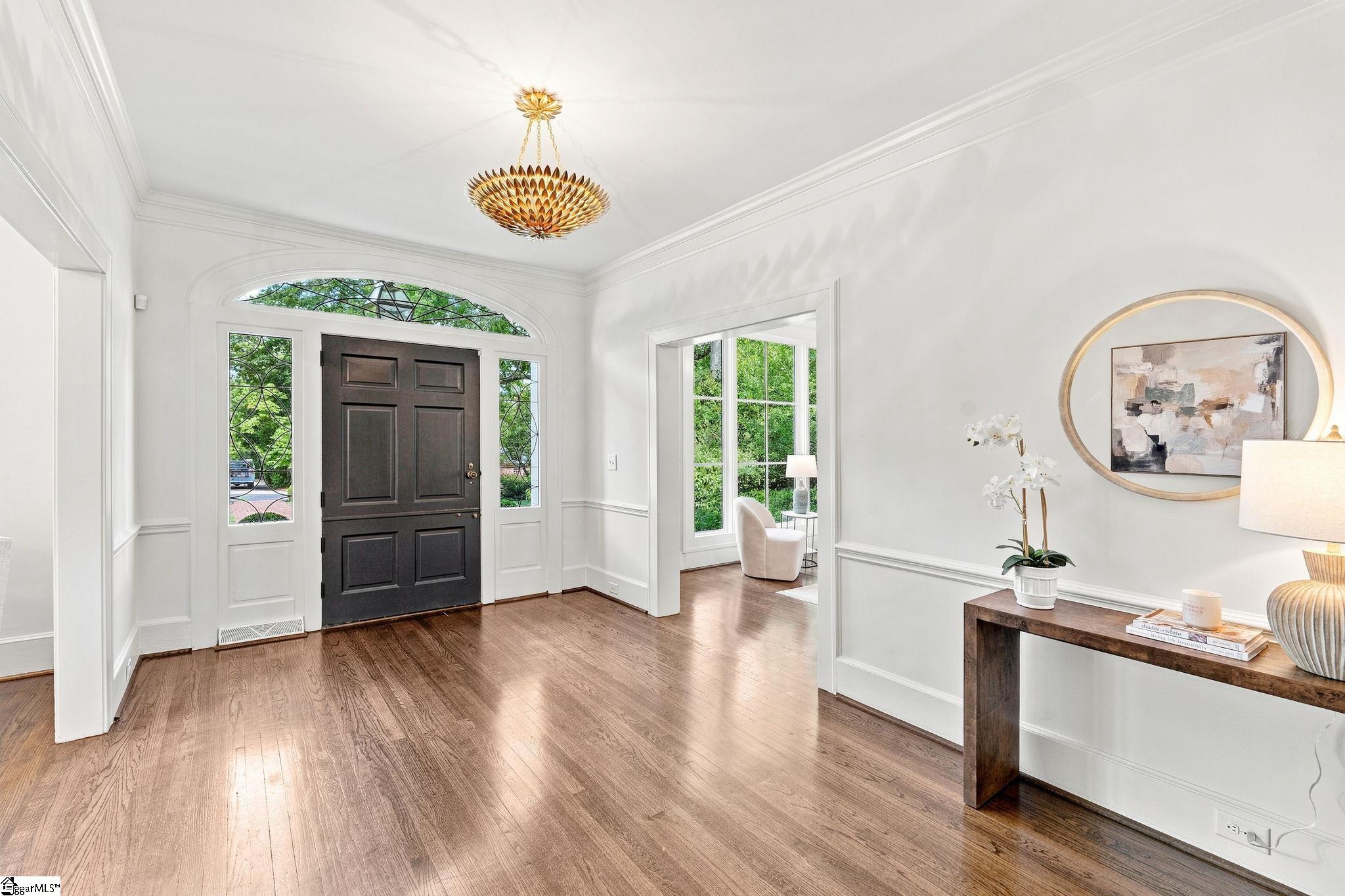 18 Sirrine Drive Property Photo 4