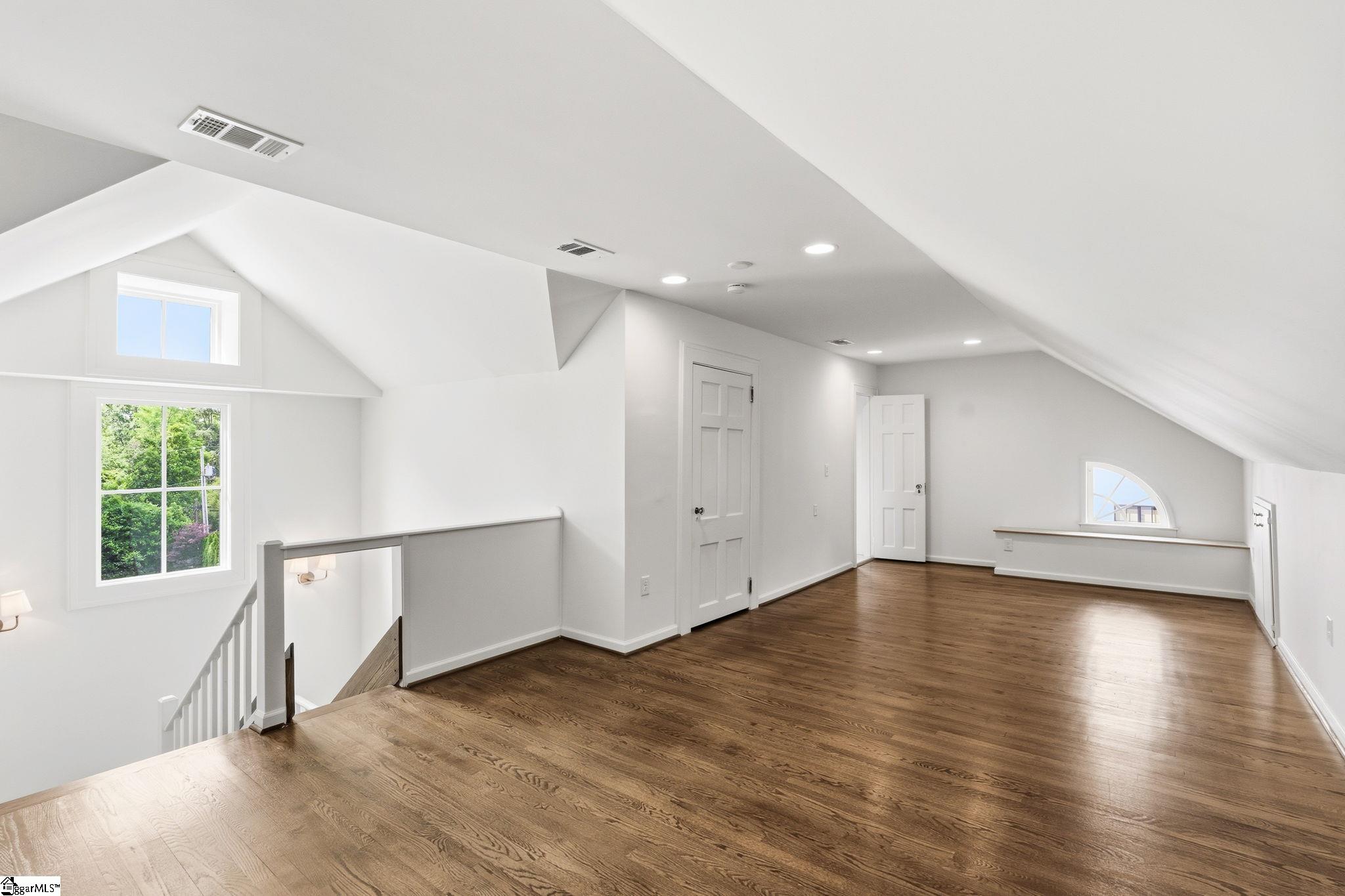 18 Sirrine Drive Property Photo 37
