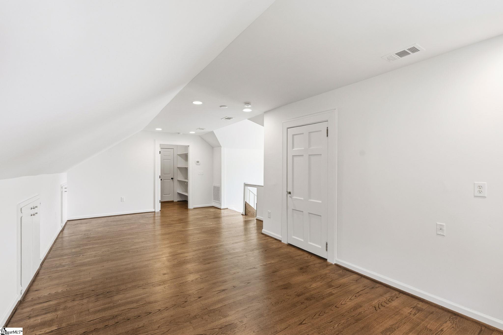 18 Sirrine Drive Property Photo 38