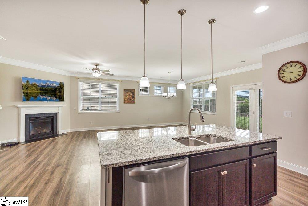 123 Cypress Hollow Drive Property Photo 12