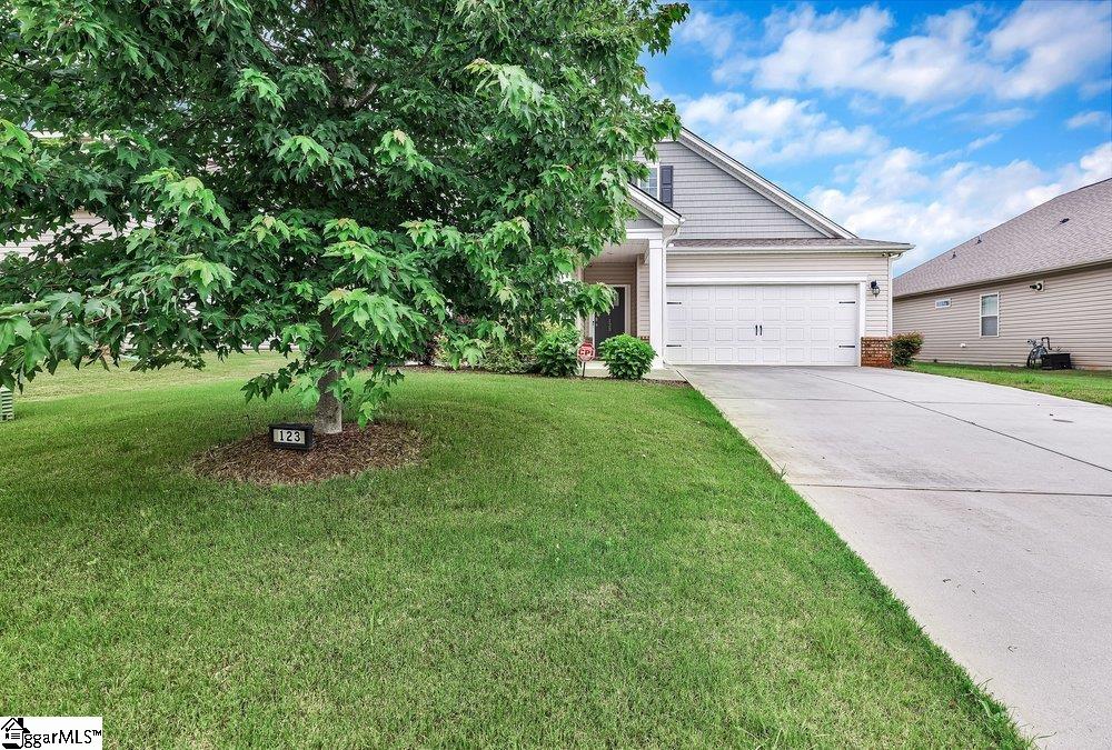 123 Cypress Hollow Drive Property Photo 26